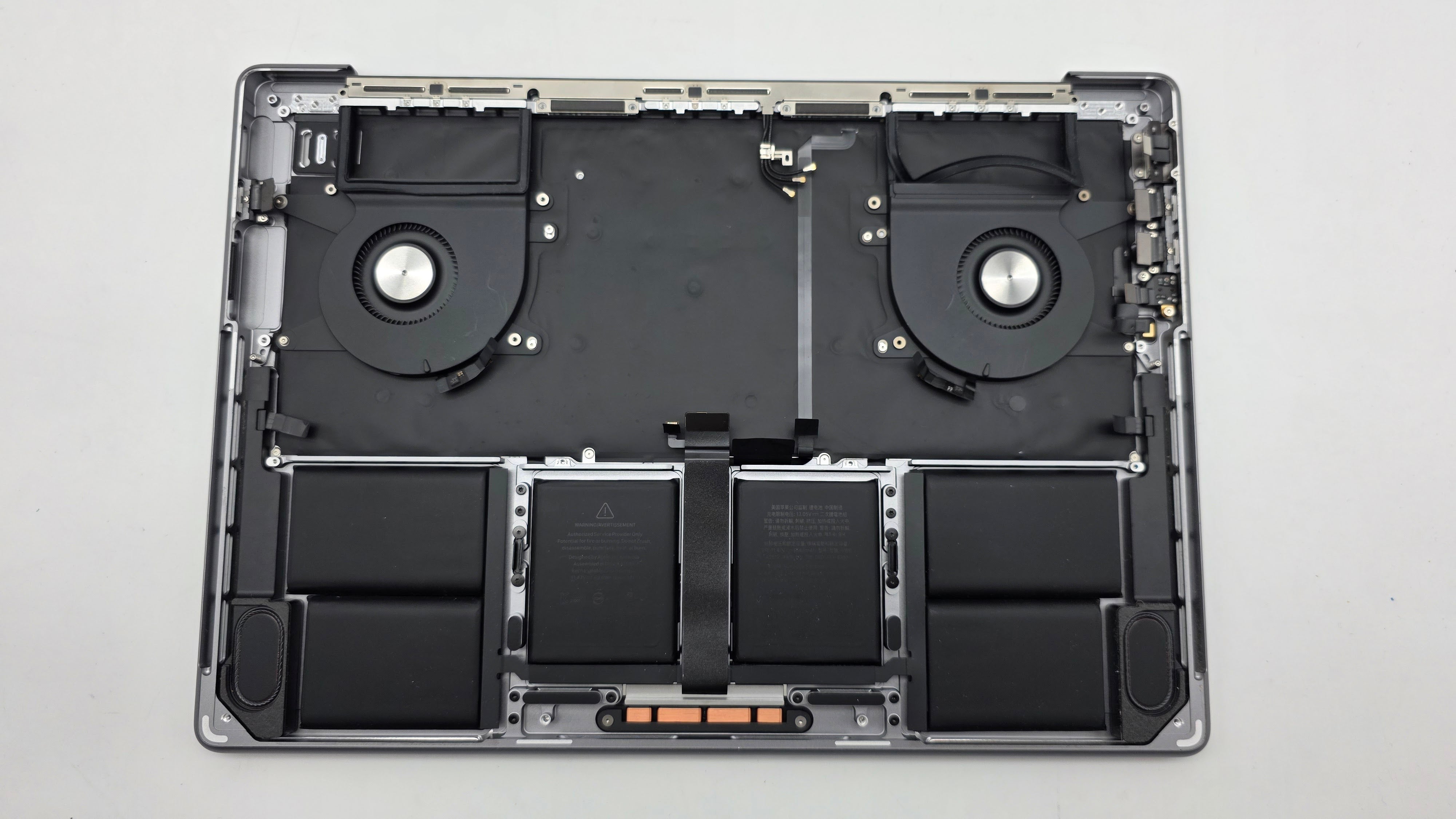 Macbook Pro 14" 2021 A2442 Topcase QWERTZ Tastatur Spacegrau #T914