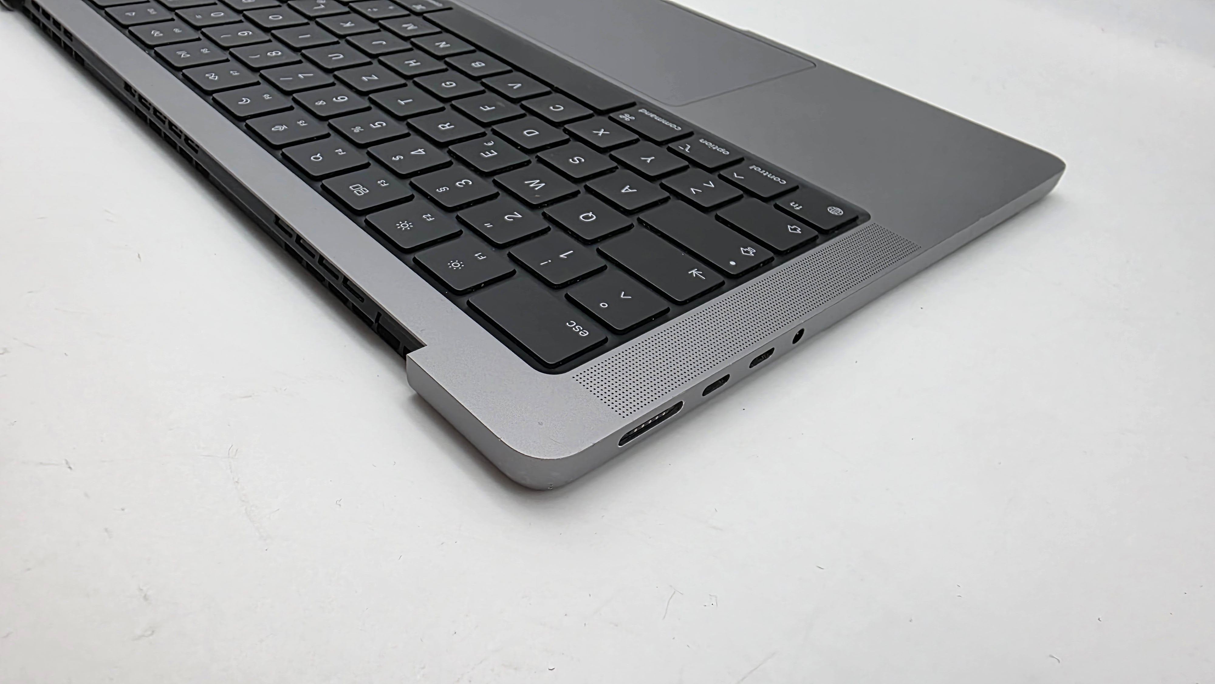 Macbook Pro 14" 2021 A2442 Topcase QWERTZ Tastatur Spacegrau #T915