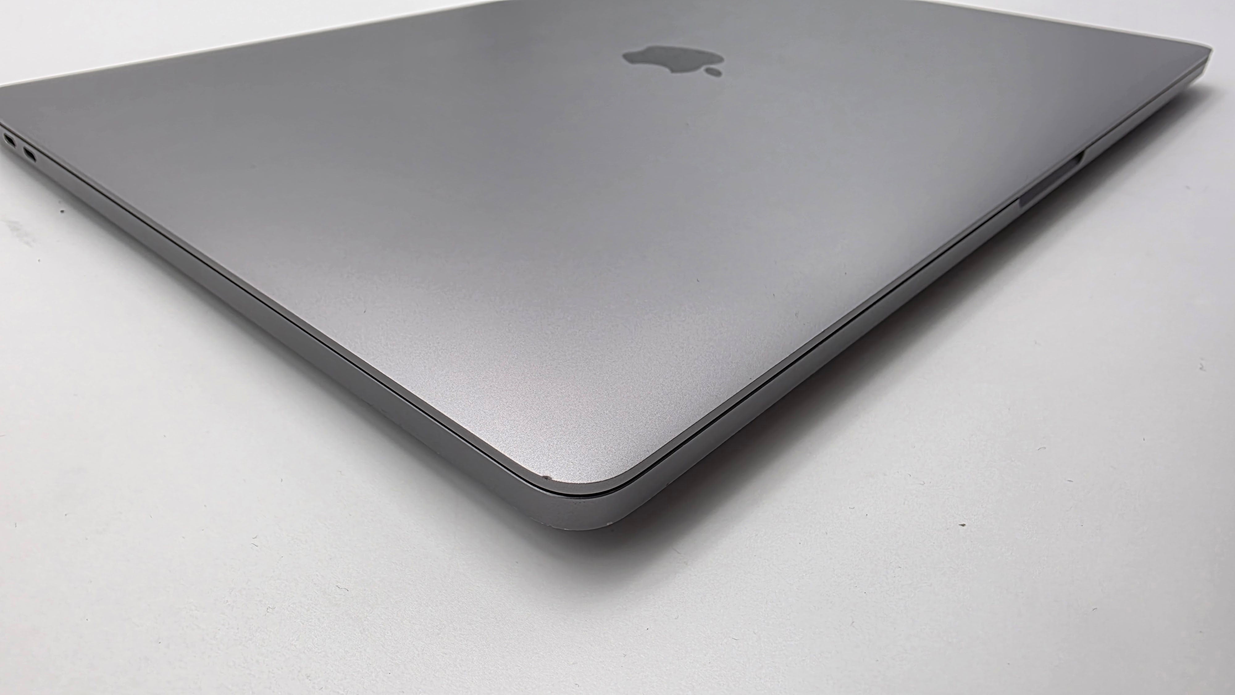 Macbook Pro 16" A2141 2019 2,6GHz i7 16GB 512GB 5300M Spacegrau #PS251