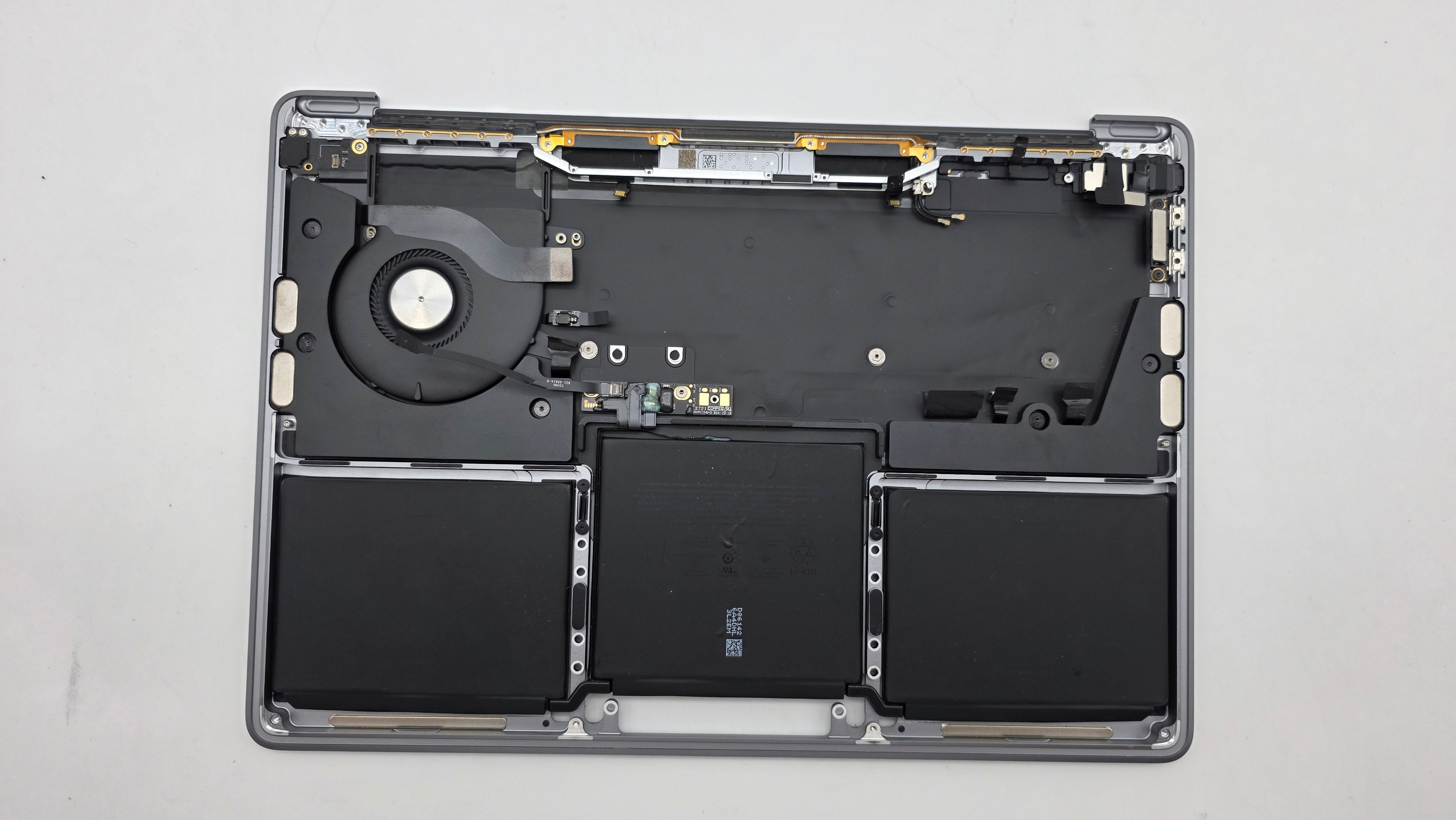 Macbook Pro 13" 2020 2022 A2338 Topcase QWERTZ Spacegrau Grau #T938