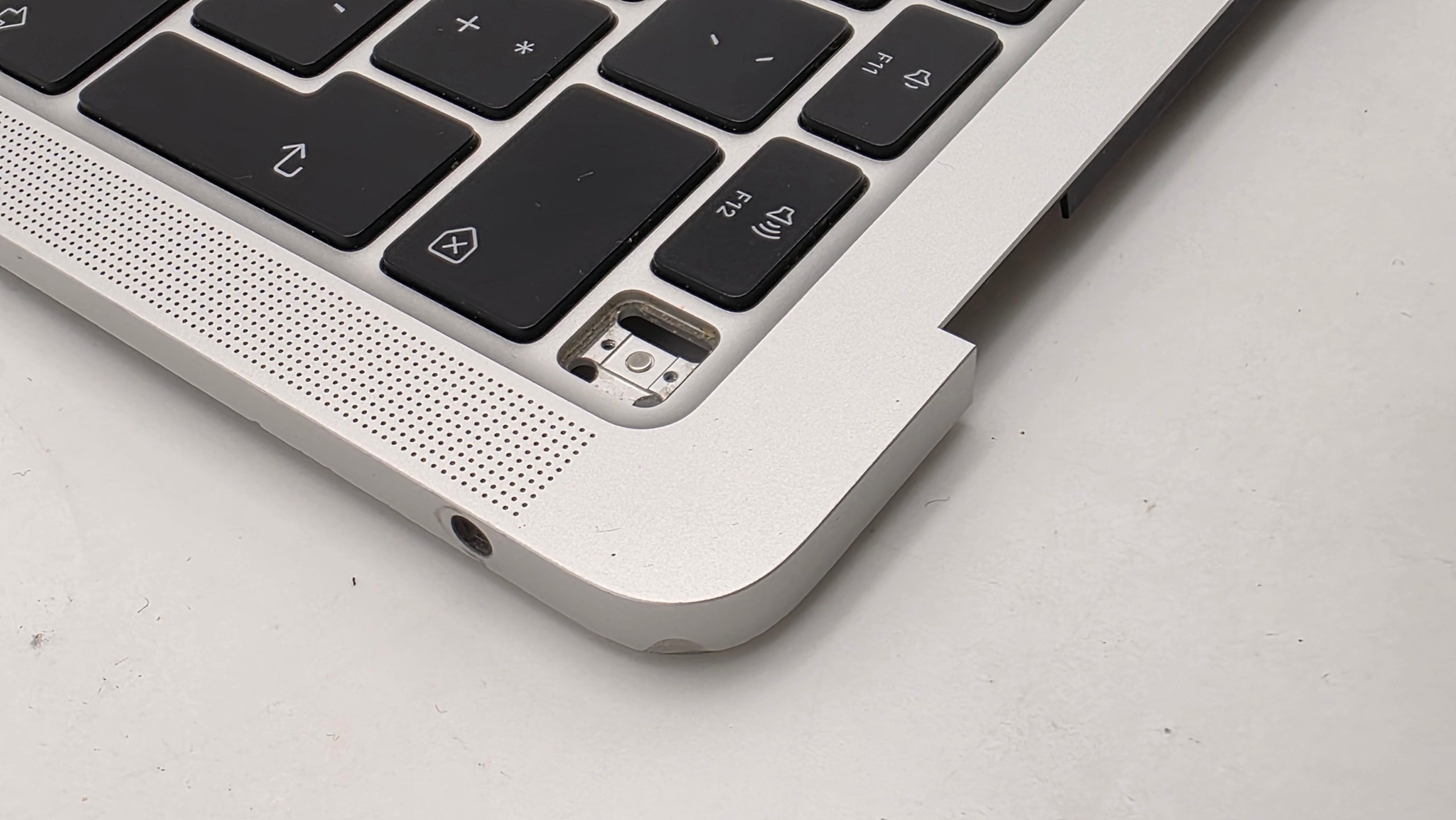 Macbook Pro 13" 2020 2022 A2338 Topcase Akku Tastatur Silber #T942