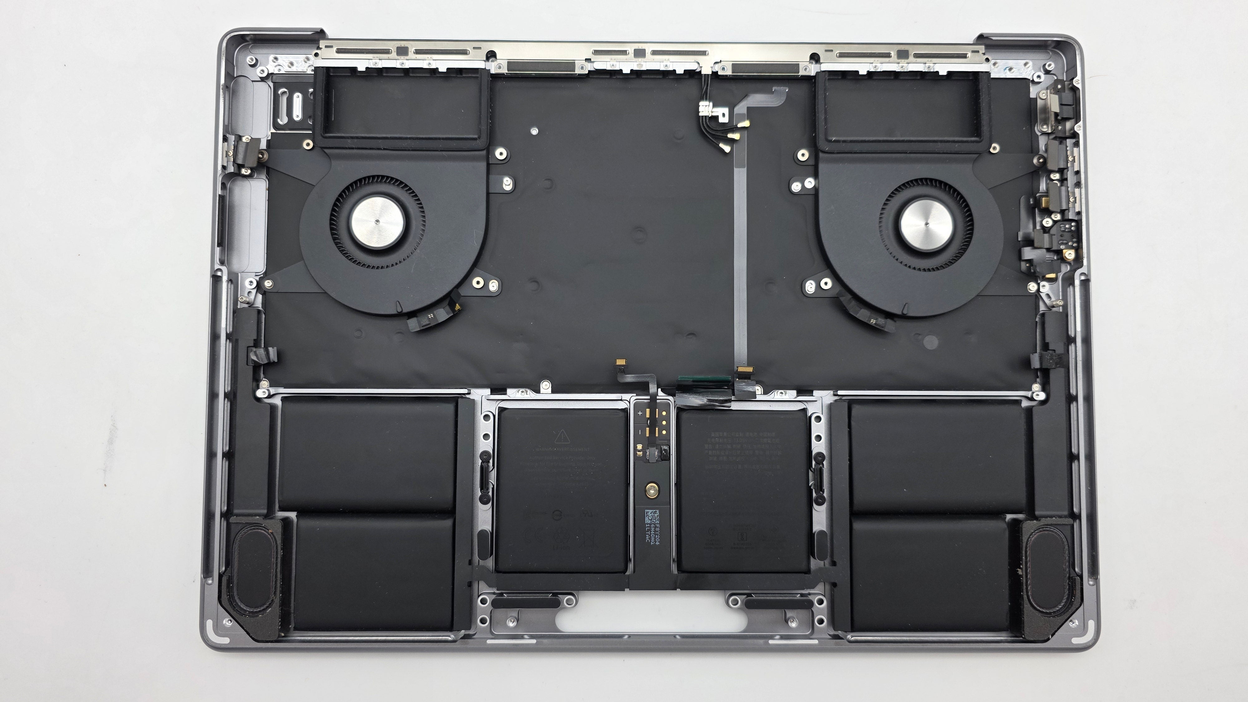 Macbook Pro 14" 2021 A2442 Topcase QWERTZ Tastatur Spacegrau #T947