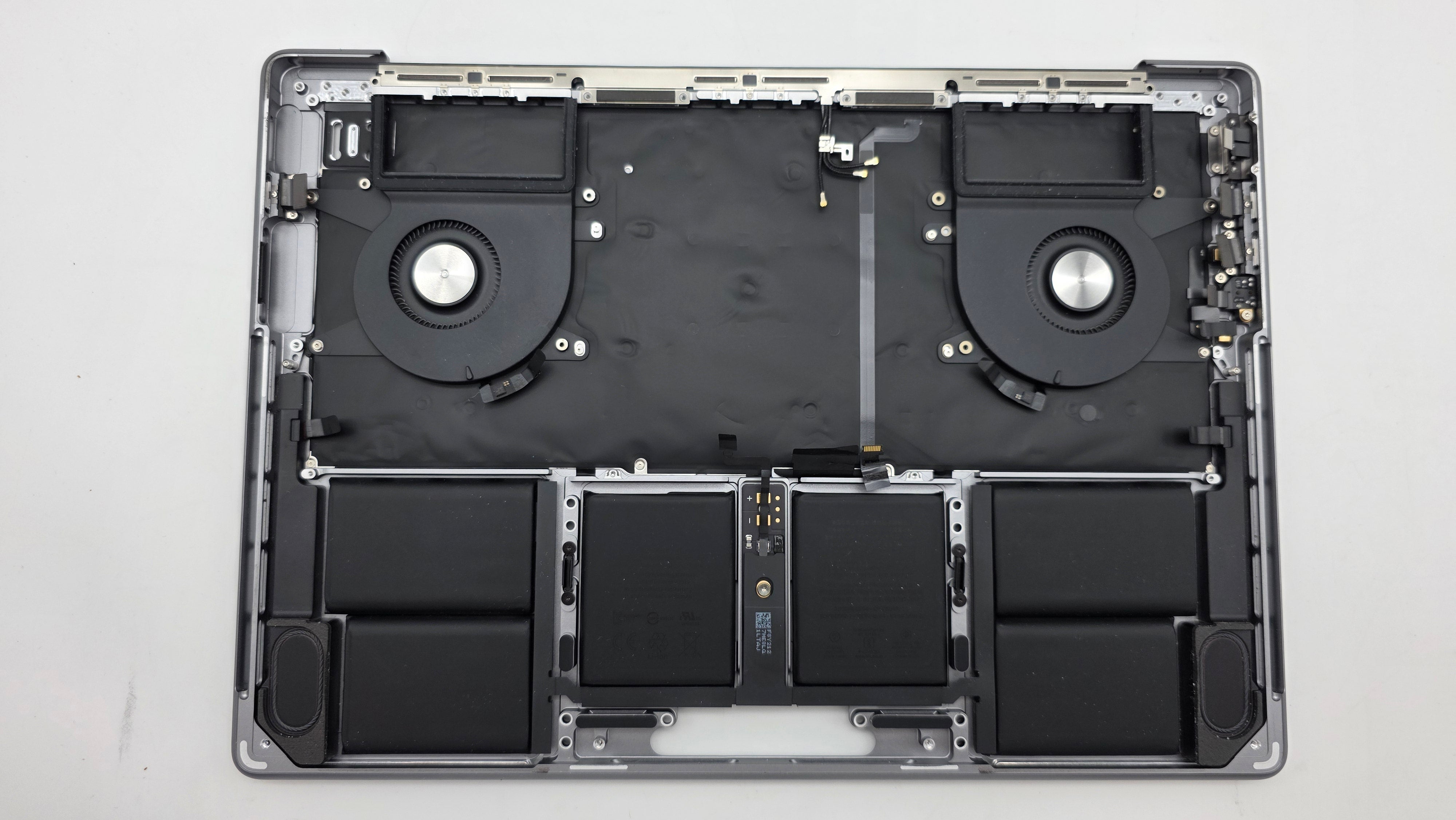 Macbook Pro 14" 2021 A2442 Topcase QWERTZ Tastatur Spacegrau #T949