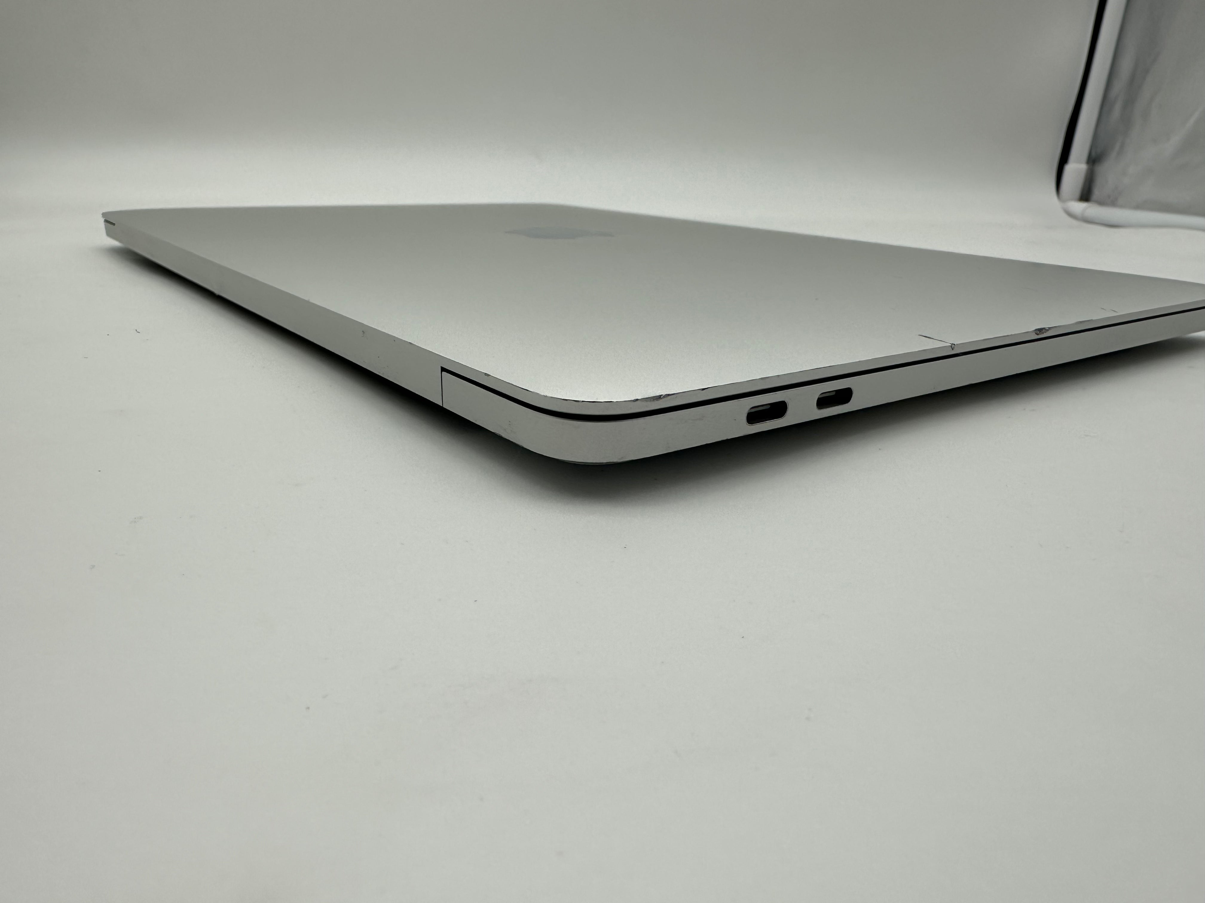 Macbook Pro 13" A2338 M1 16GB 512GB 2020 Silber MwSt. #PS290
