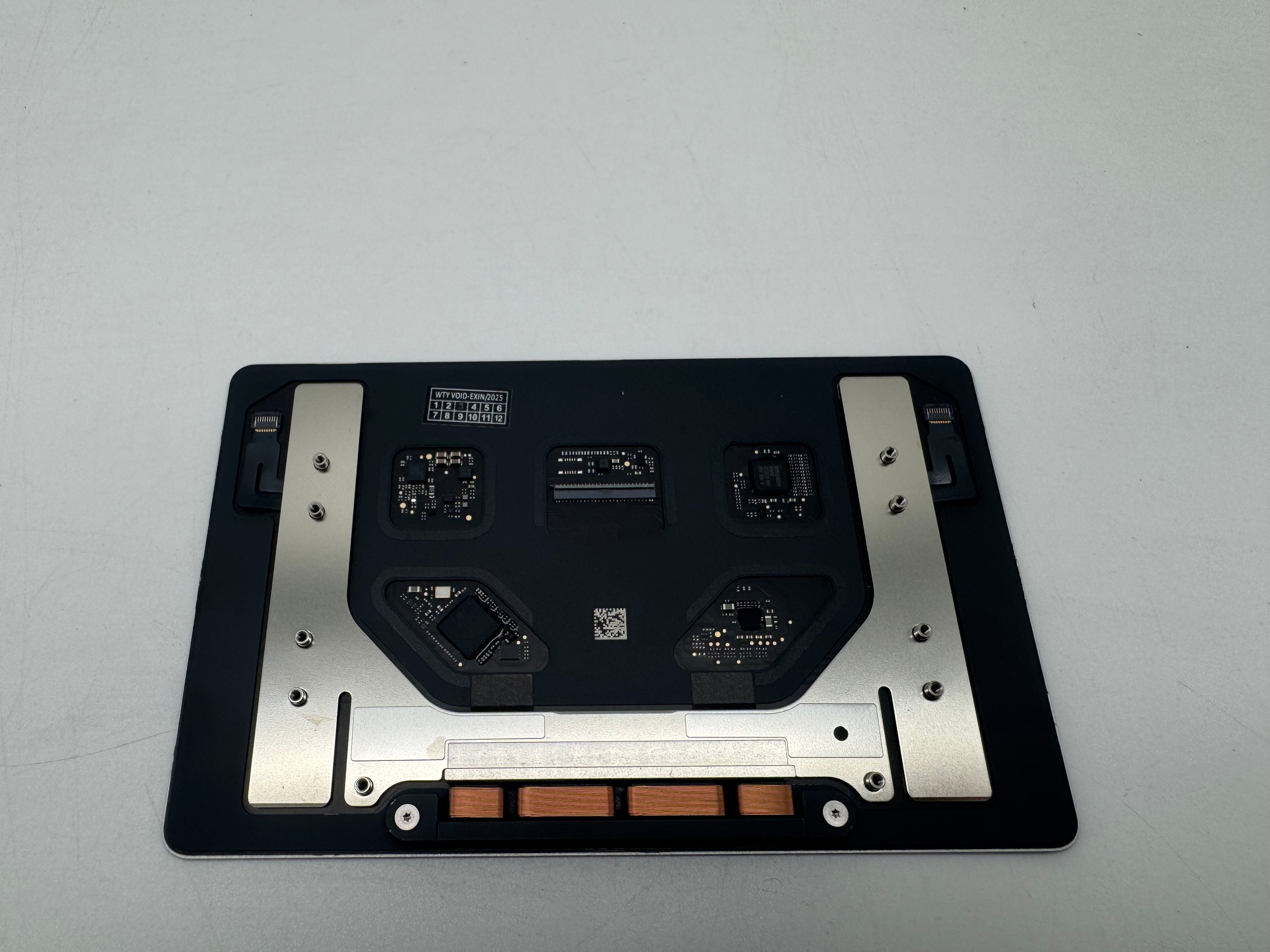 Macbook Pro 13" 2022 A2338 M2 Trackpad Mousepad Silber Grau