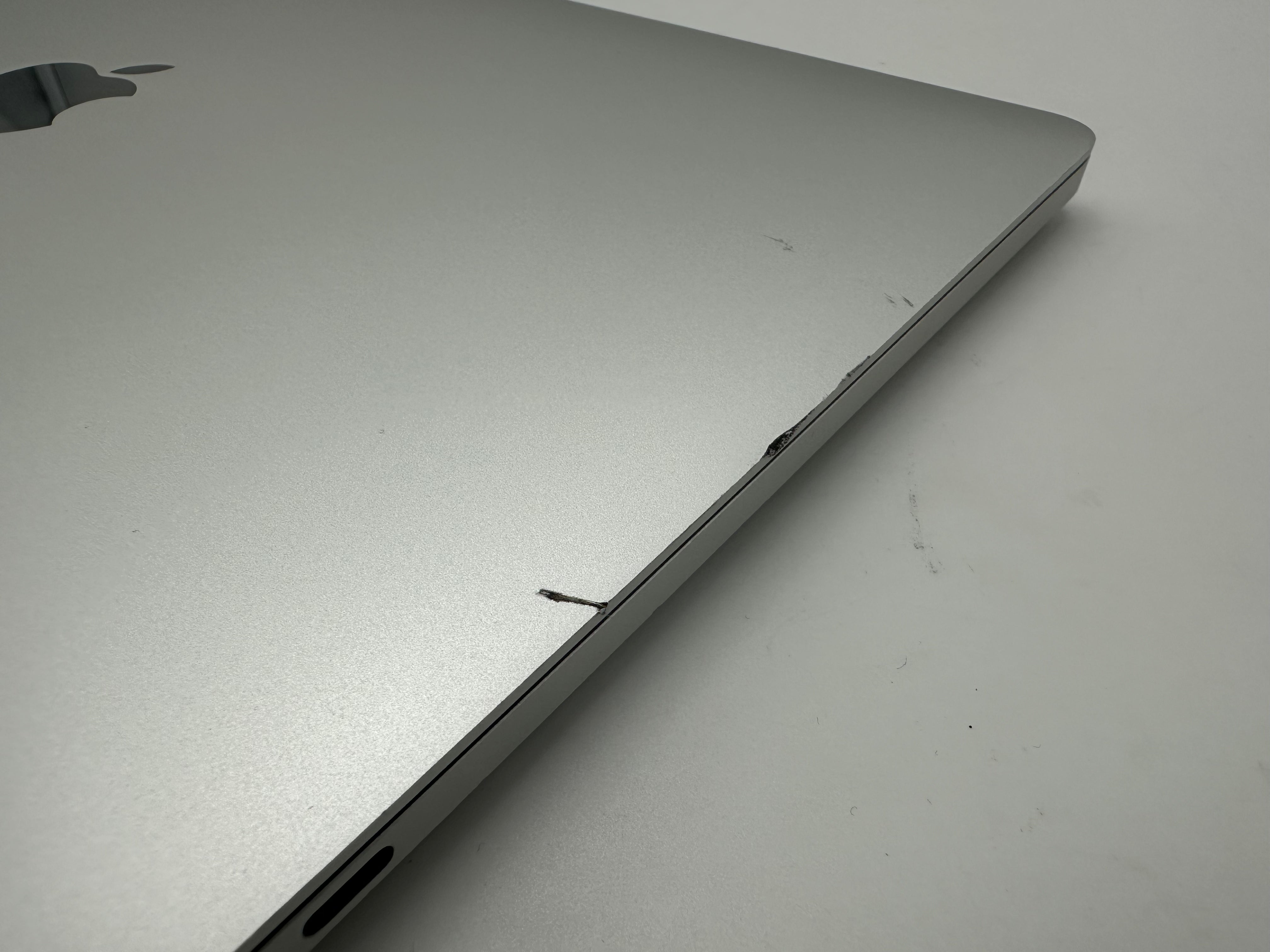 Macbook Pro 13" A2338 M1 16GB 512GB 2020 Silber MwSt. #PS290