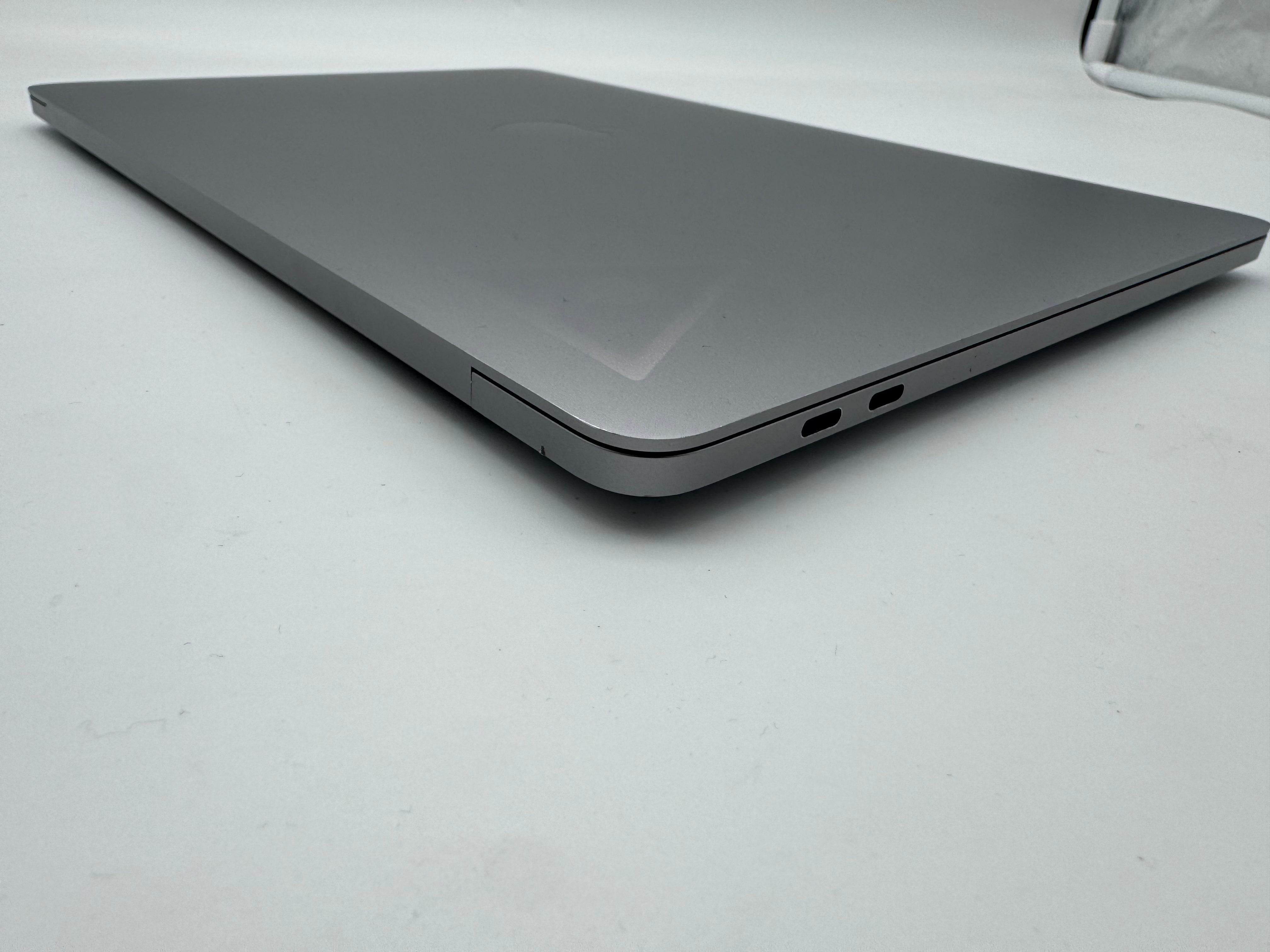 Macbook Pro 13" A2338 M2 16GB 256GB 2022 Spacegrau MwSt. #PS294