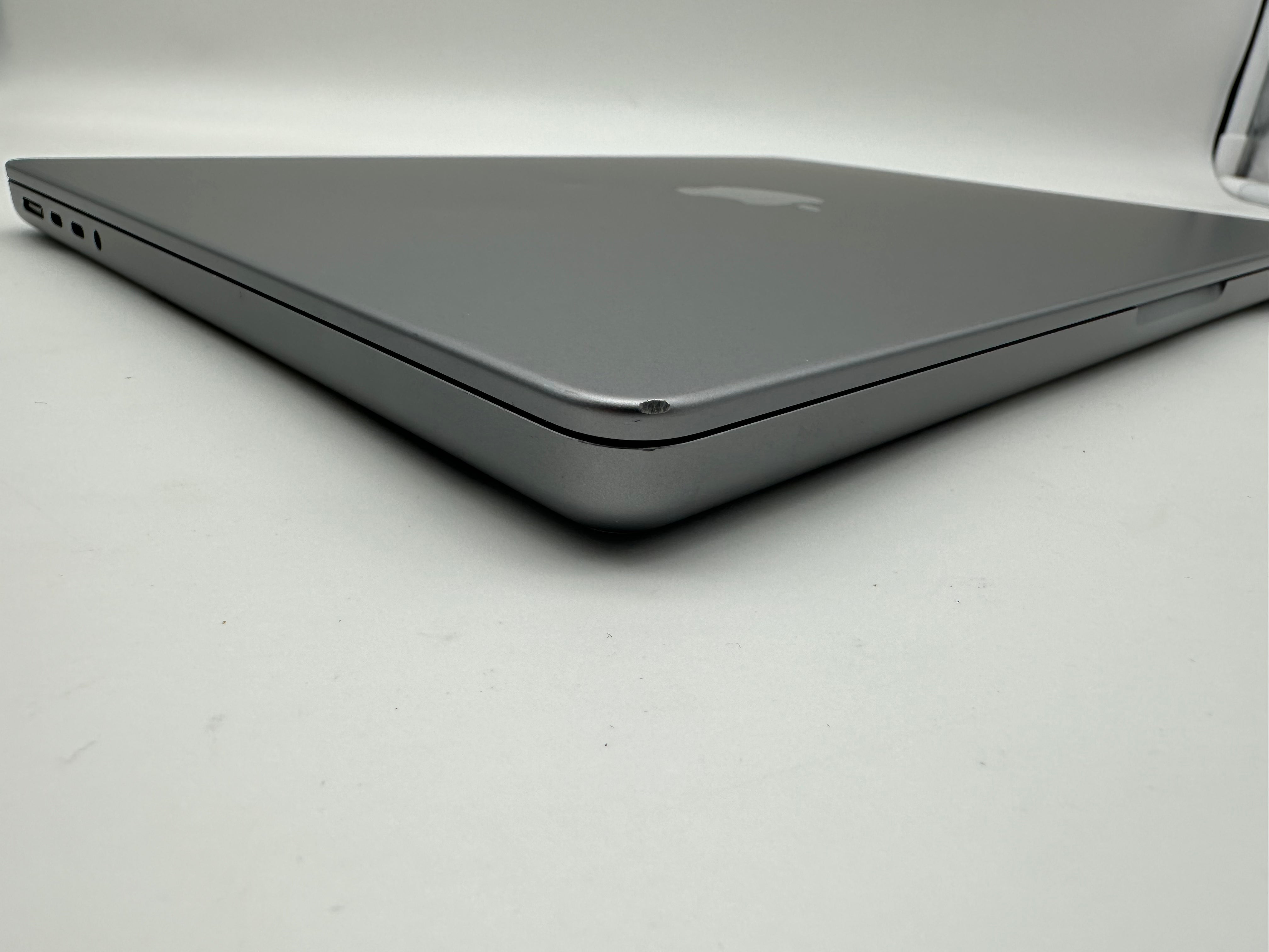 Macbook Pro 14" A2442 2021 M1 Pro 32GB 512GB 16C Spacegrau MwSt. #PS291