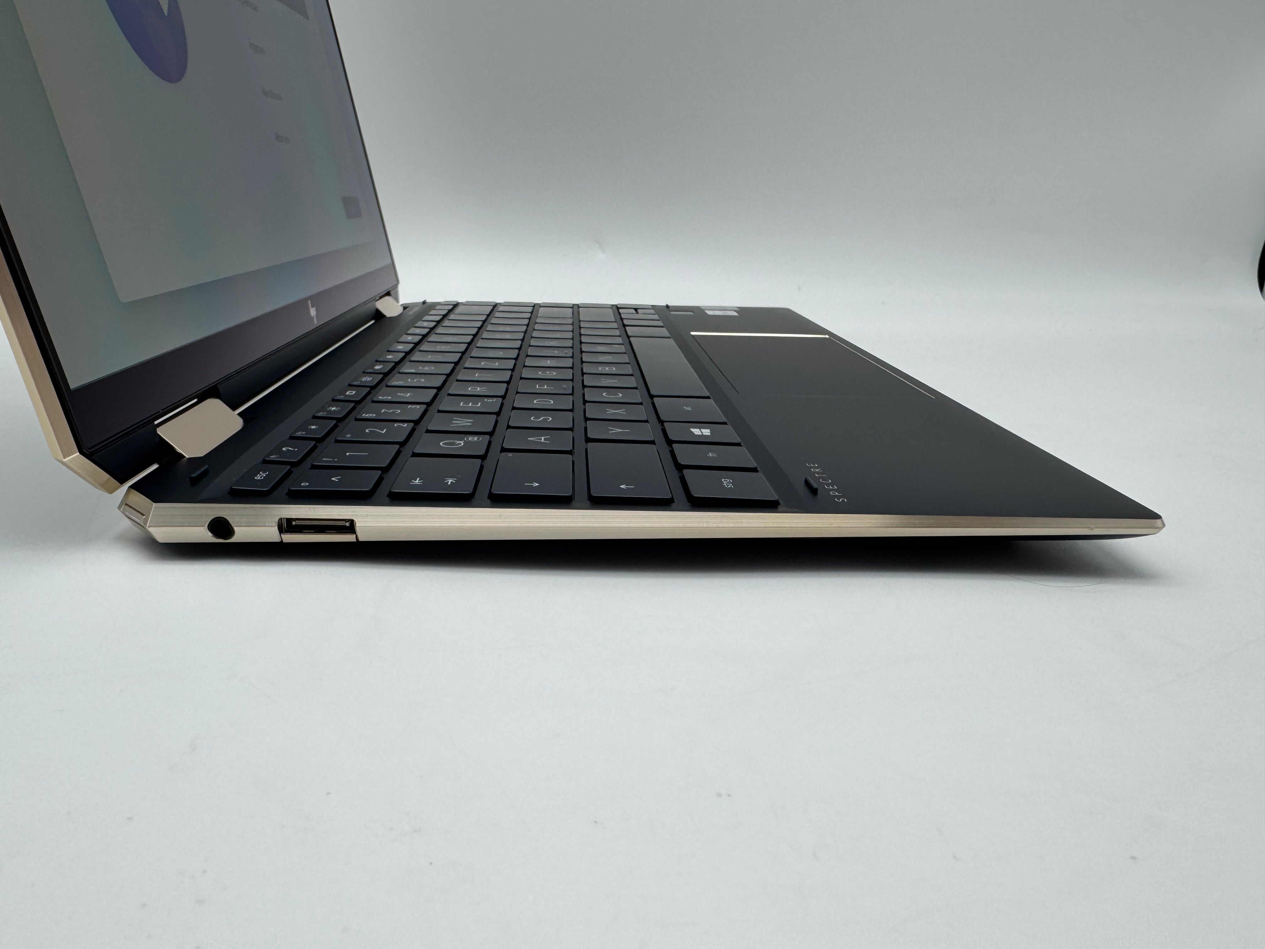 HP Spectre x360 13-AW0031NG 1,3GHz I7-1065G7 16GB 1TB MwSt. #PSW164