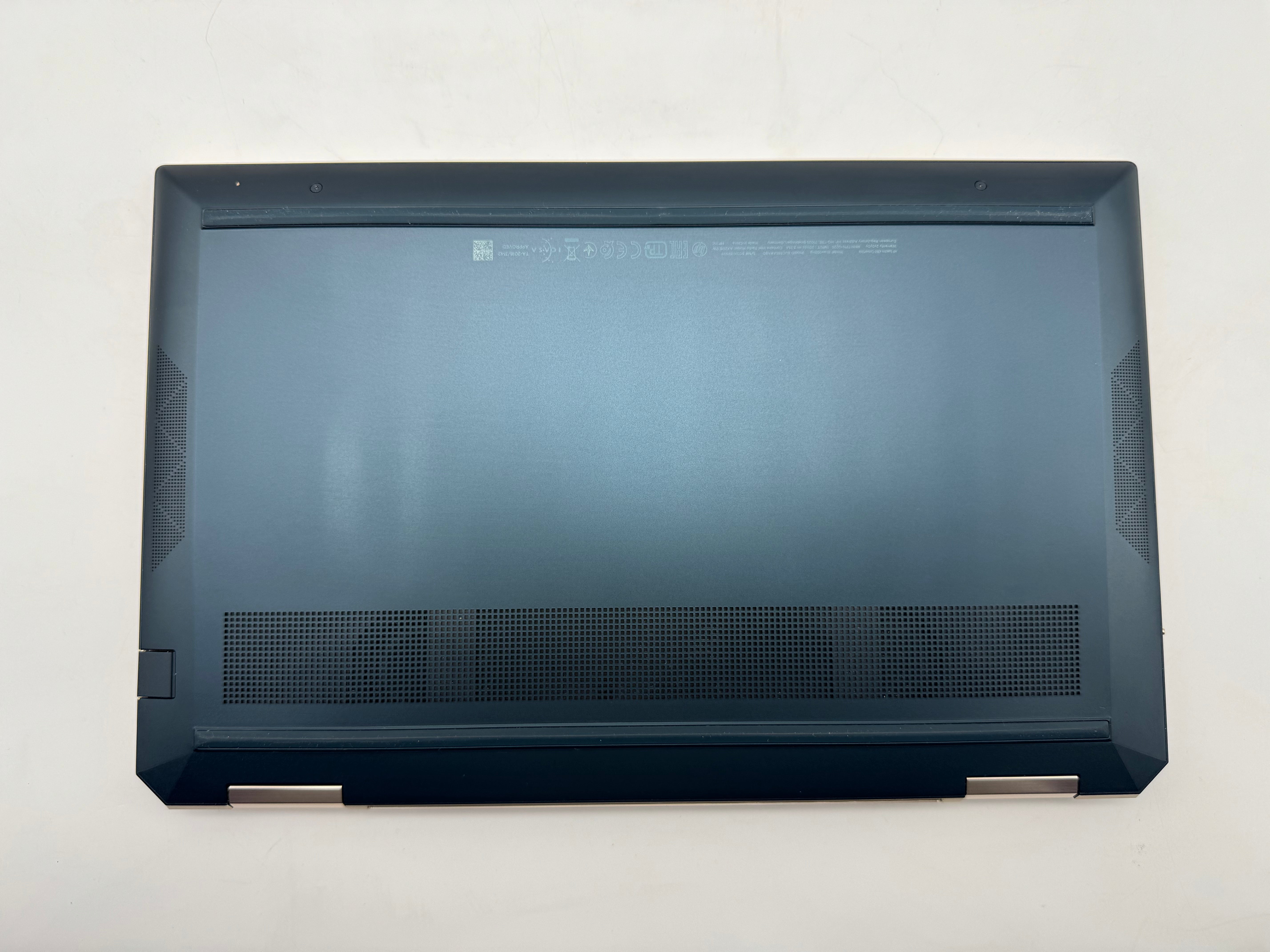 HP Spectre x360 13-AW0031NG 1,3GHz I7-1065G7 16GB 1TB MwSt. #PSW164