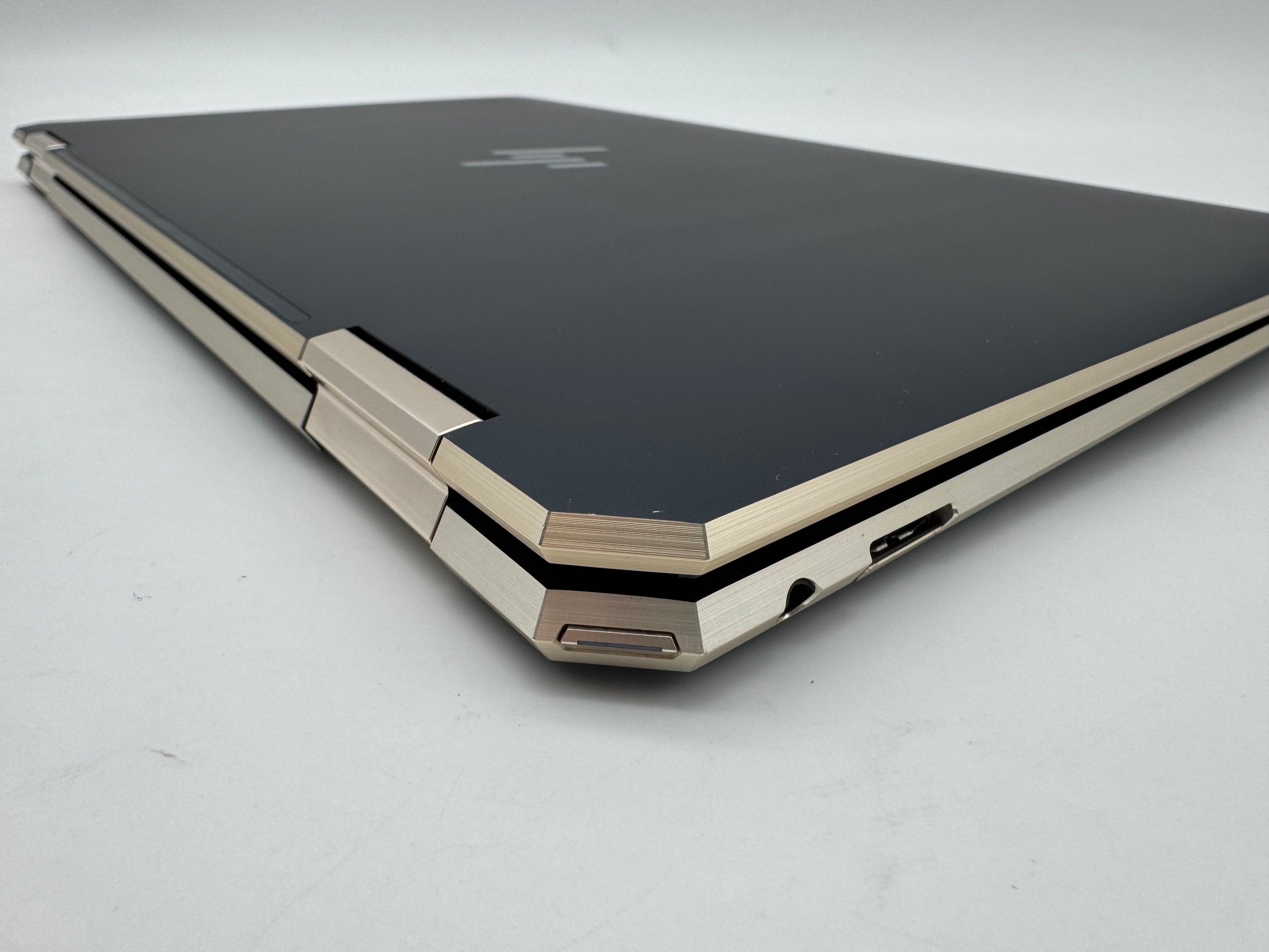 HP Spectre x360 13-AW0031NG 1,3GHz I7-1065G7 16GB 1TB MwSt. #PSW164