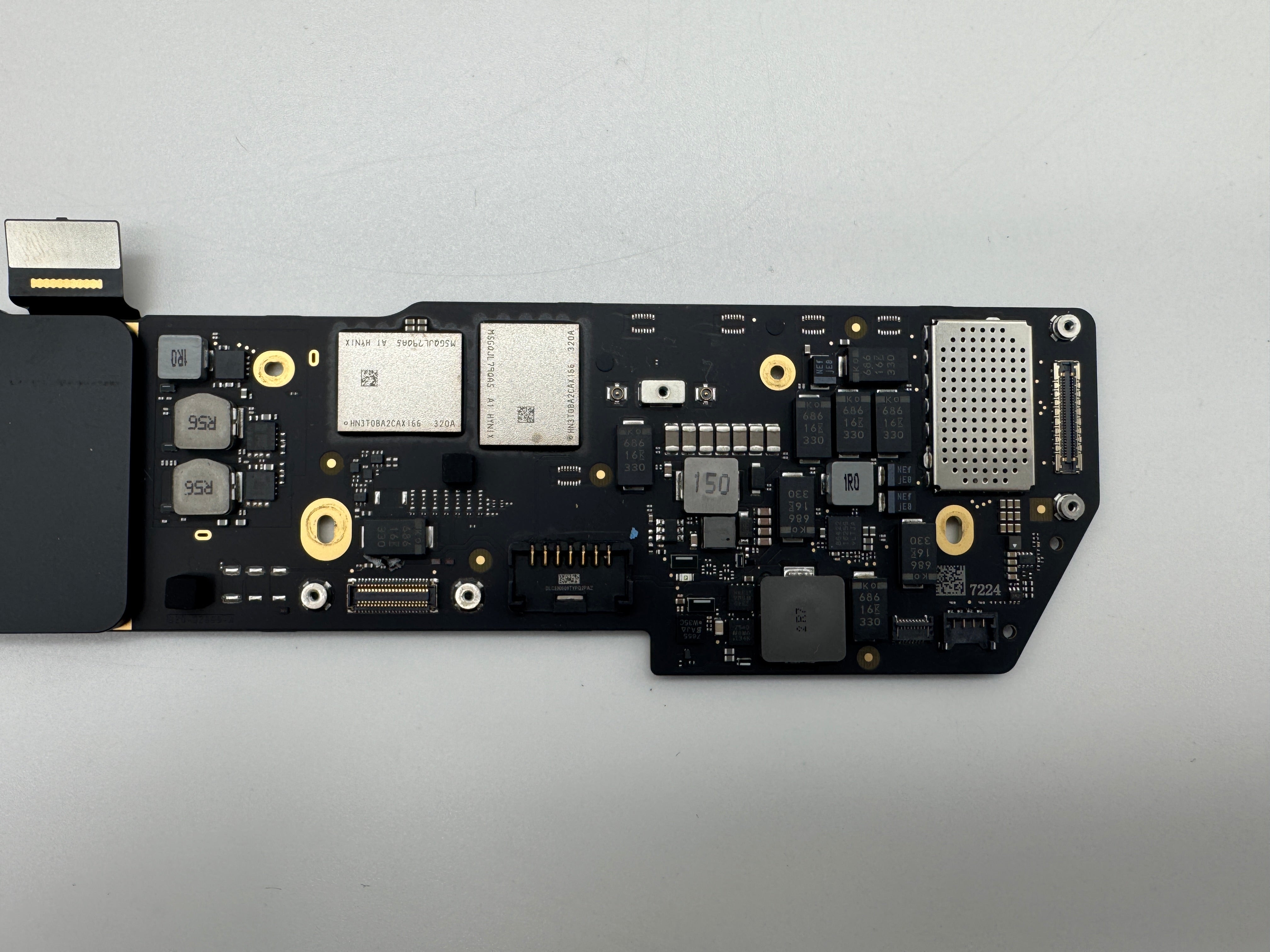 Macbook Air A2337 13" 2020 M1 8 GB 256GB Mainboard 820-02016-A Gold