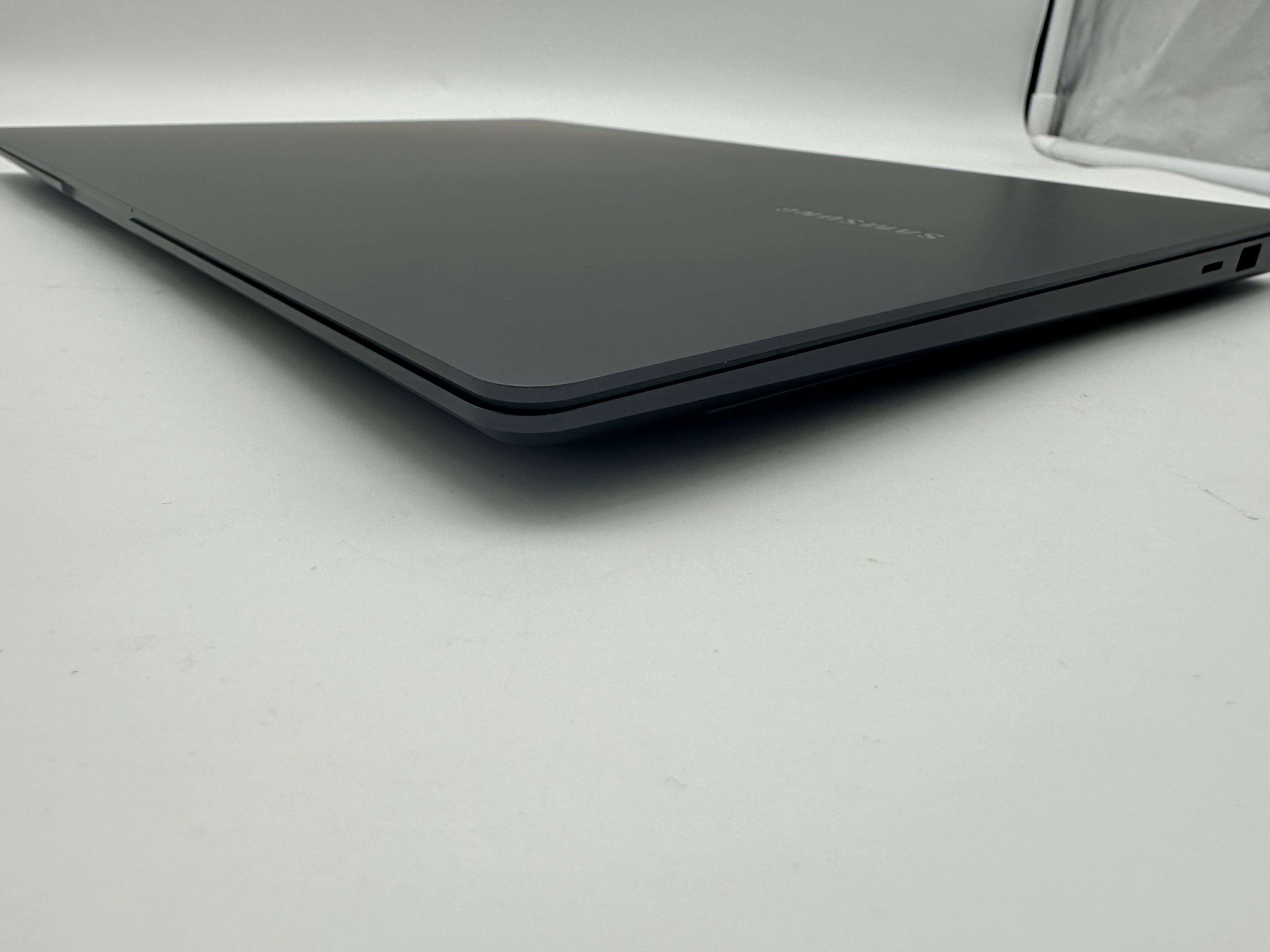 Samsung Galaxy Book3 Ultra 16" AMOLED 120Hz i7-13700H 16GB 512GB RTX 4050