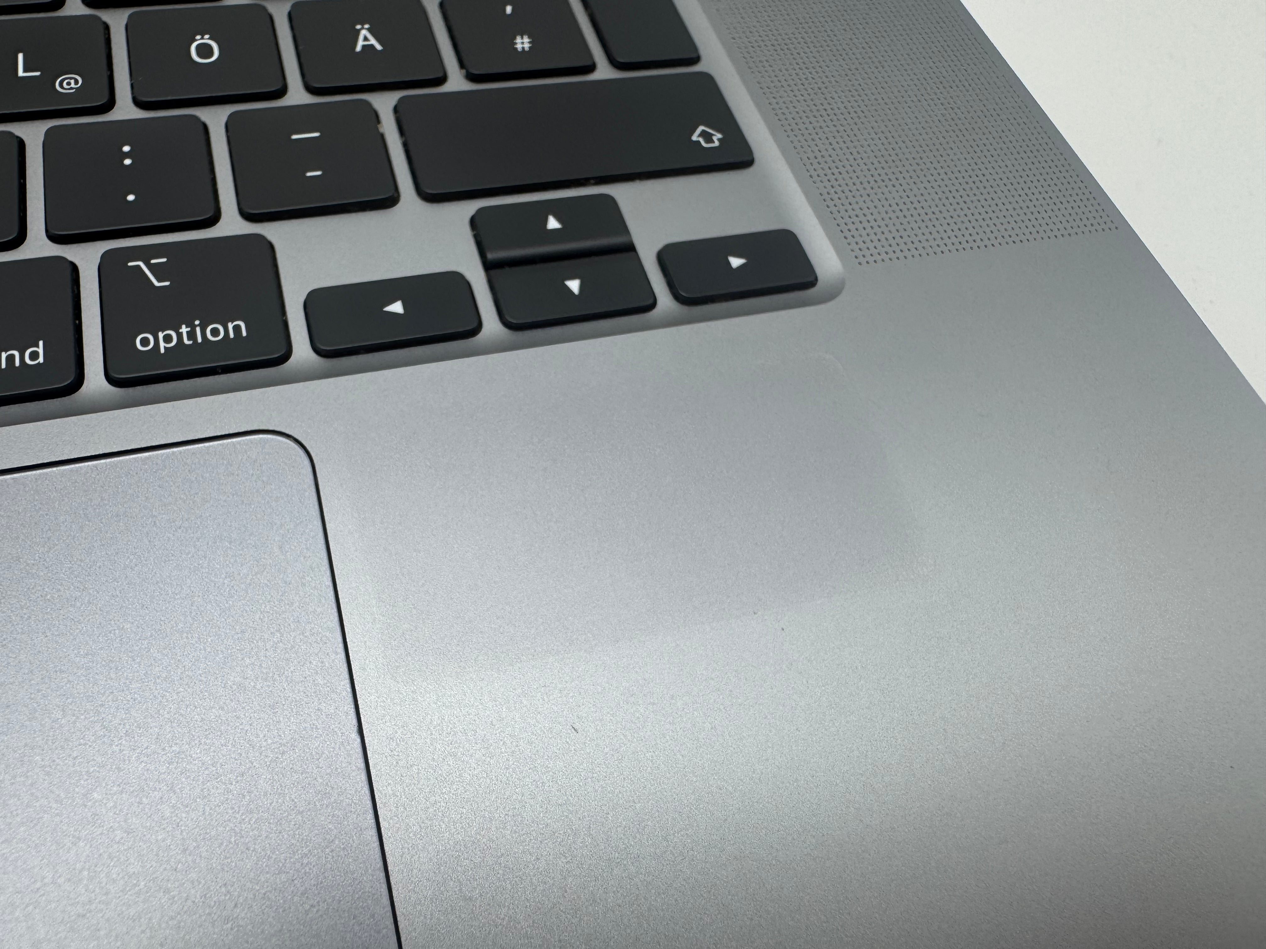 MacBook Pro 16" 2019 A2141 Grau Topcase Tastatur Trackpad Akku QWERTZ #T966