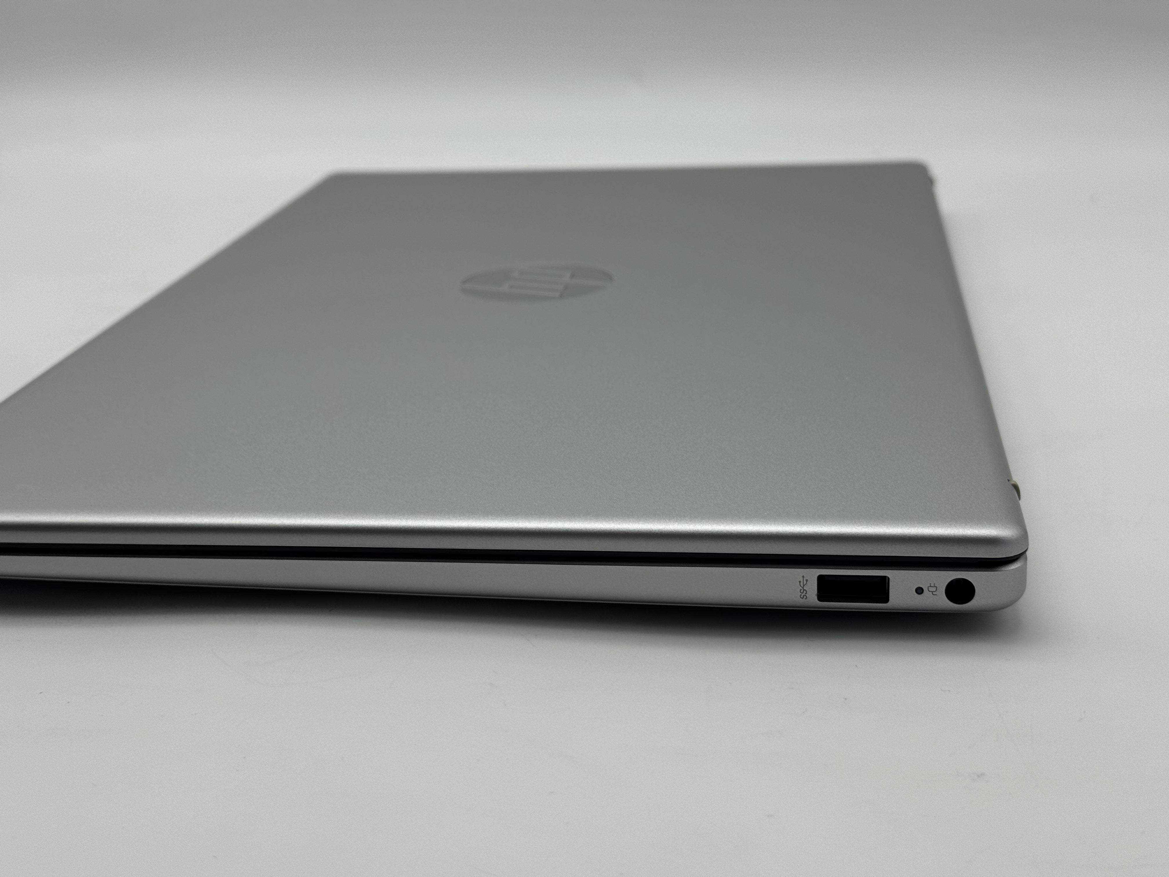 HP 15-fd1053ng 1,2GHz i3-100U 8GB 512GB 100% Akku MwSt. #PSW171