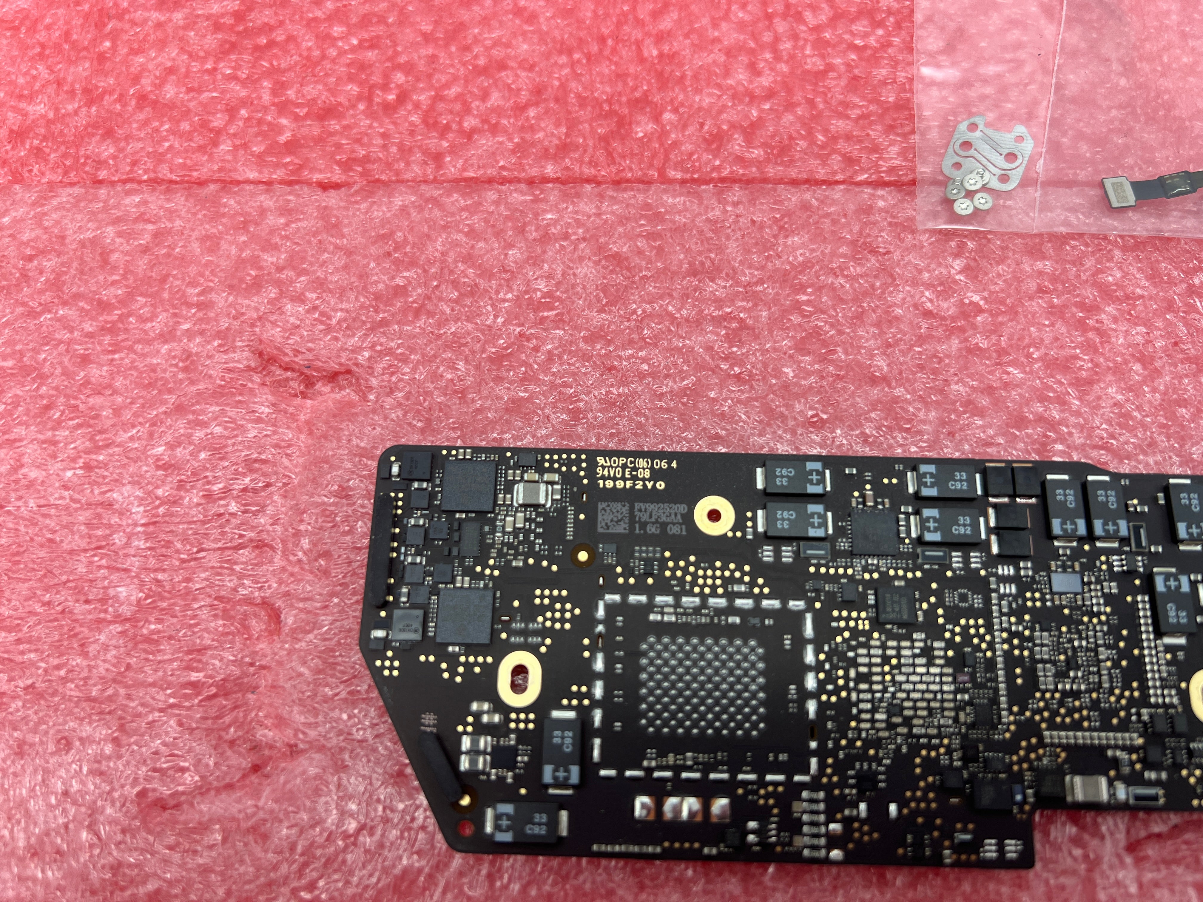 Macbook Air A1932 13" 2019 1,6GHz i5 16GB 256GB Mainboard 820-01521-A #M161