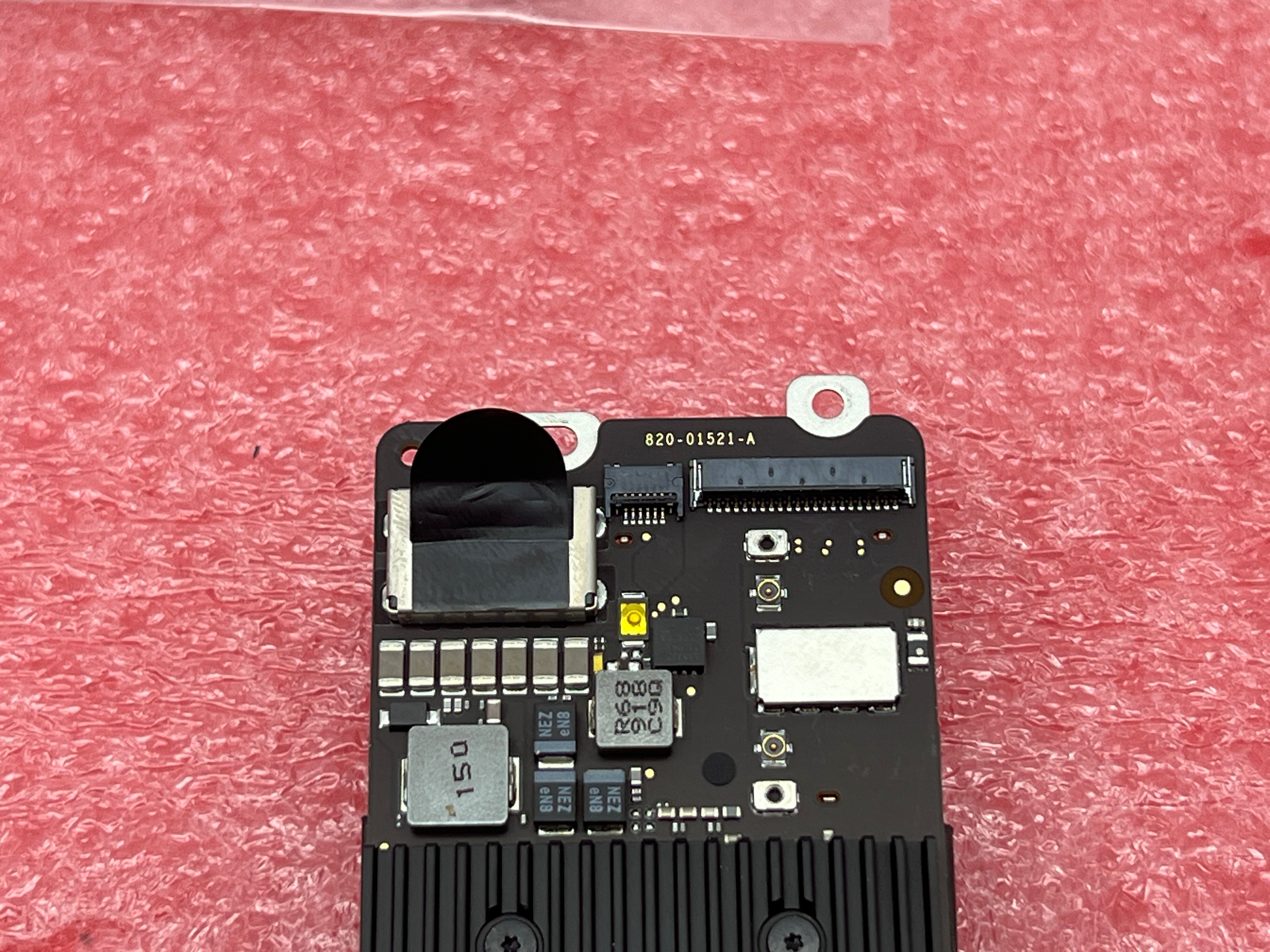 Macbook Air A1932 13" 2019 1,6GHz i5 16GB 256GB Mainboard 820-01521-A #M161