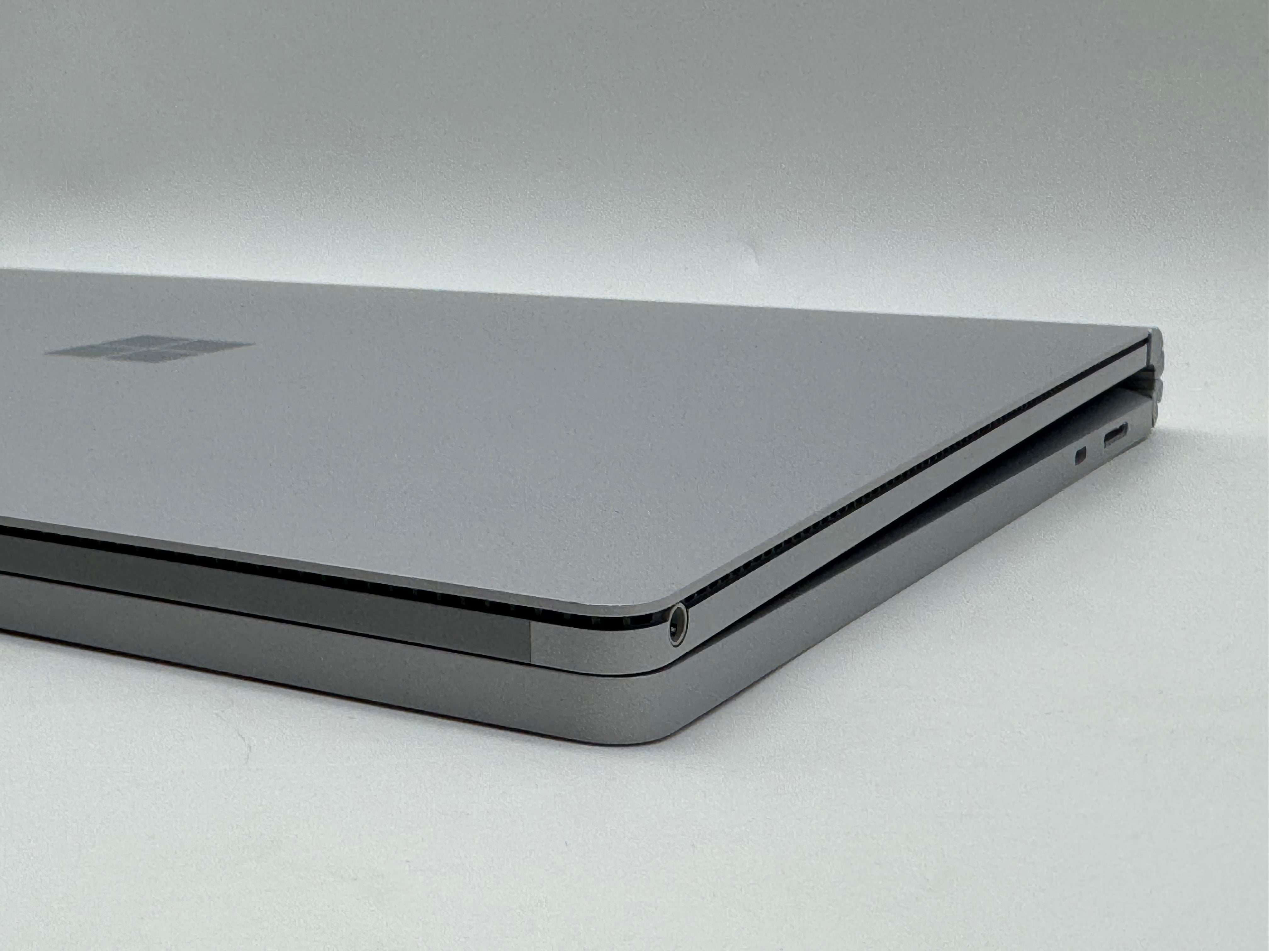 Microsoft Surface Book 3 15" i7-1065G7 32GB 512GB GTX 1660 Ti Max-Q #PSW175