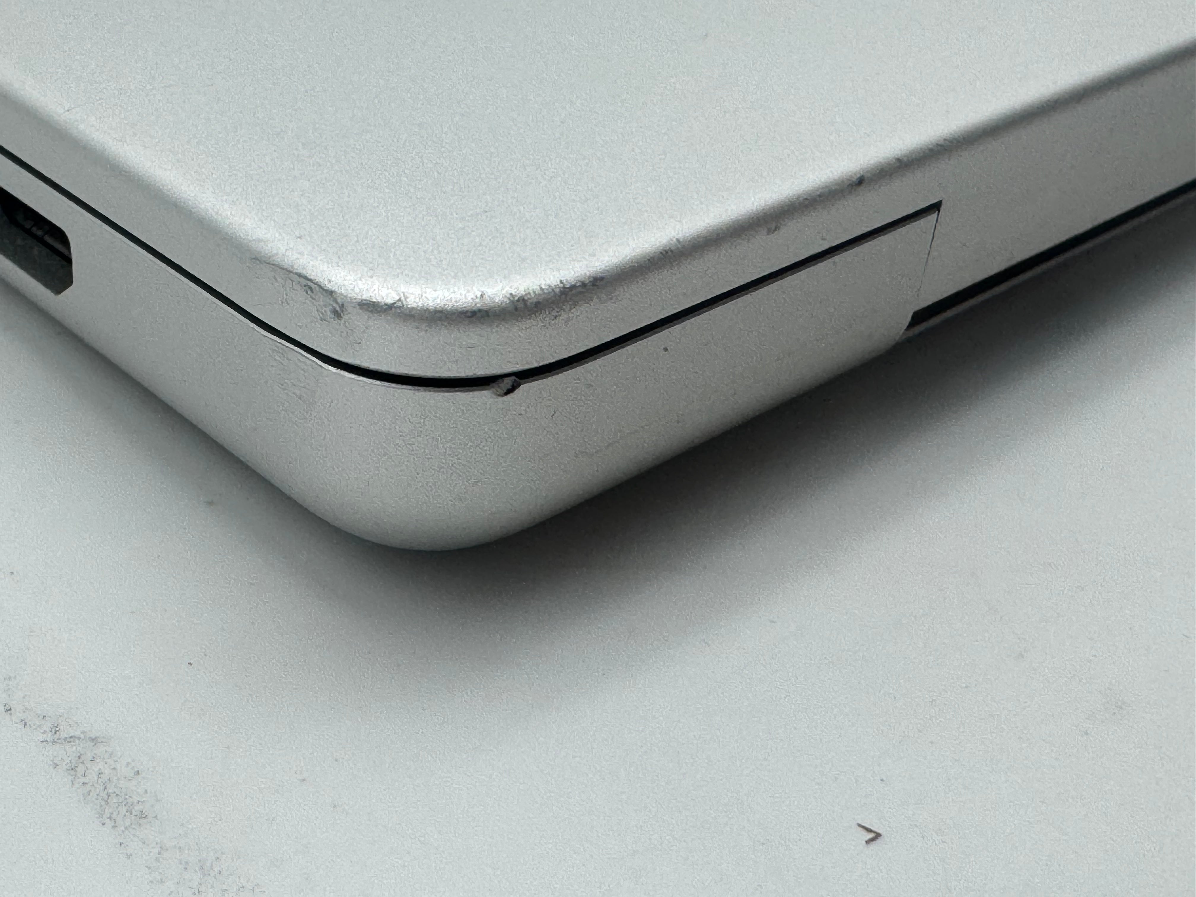 Macbook Pro 16" A2485 M1 Max 64GB 2TB 2021 32-C GPU Silber MwSt.