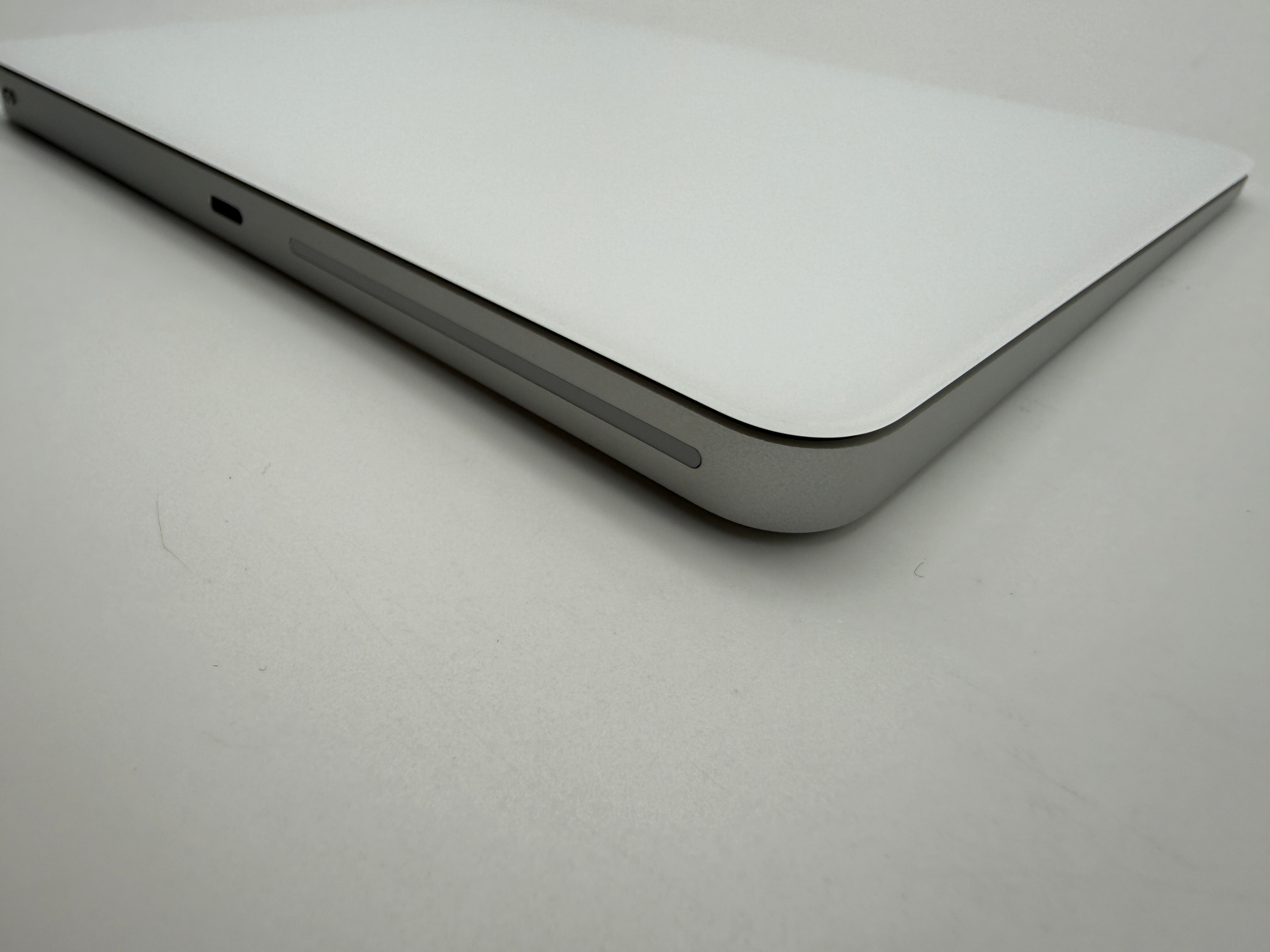 Apple Magic Trackpad 3 A1535 MK2D3Z/A Weiß Lightning