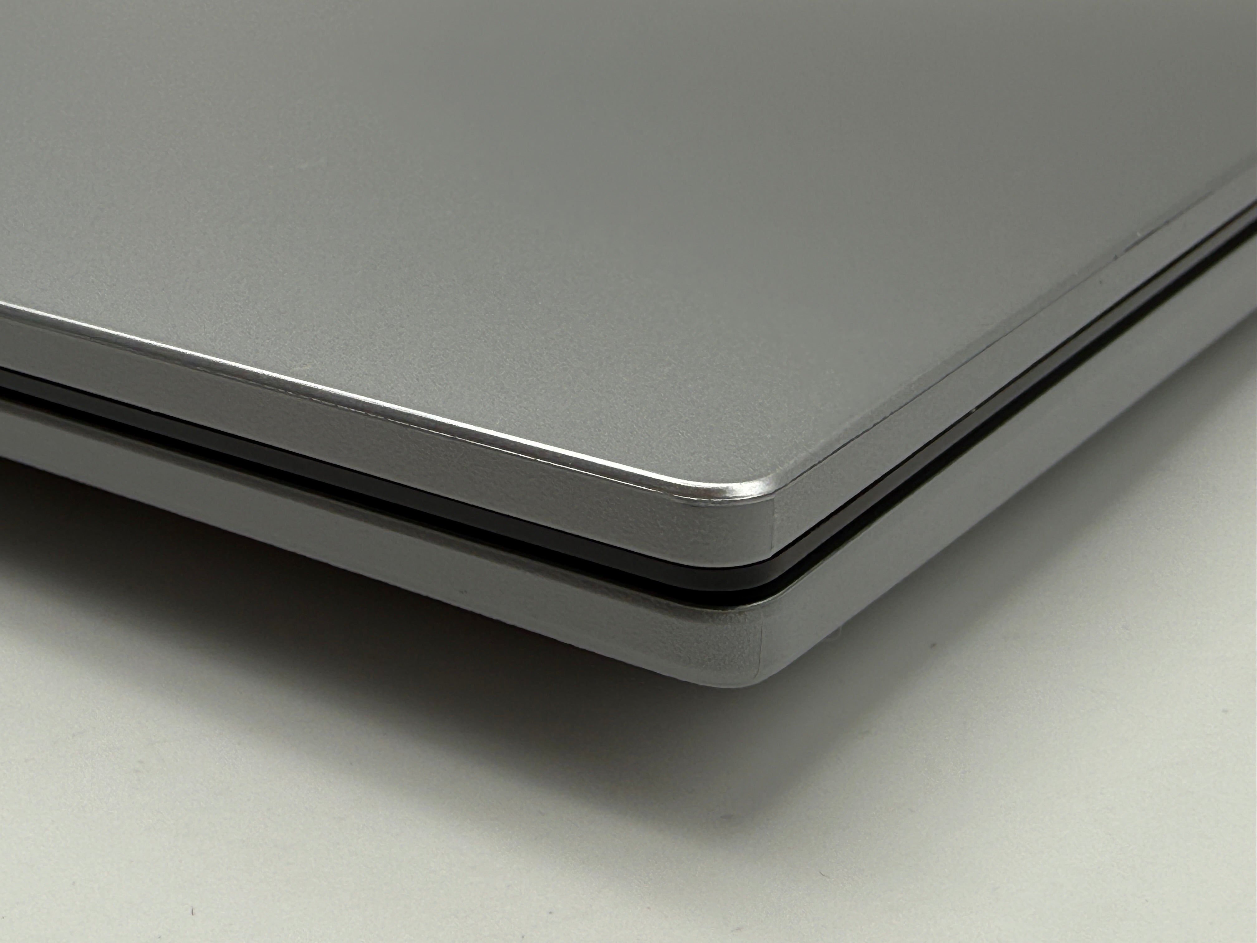 Asus Vivobook X1502VA i5 13500H 2,6GHz 16GB 512GB Silber MwSt.