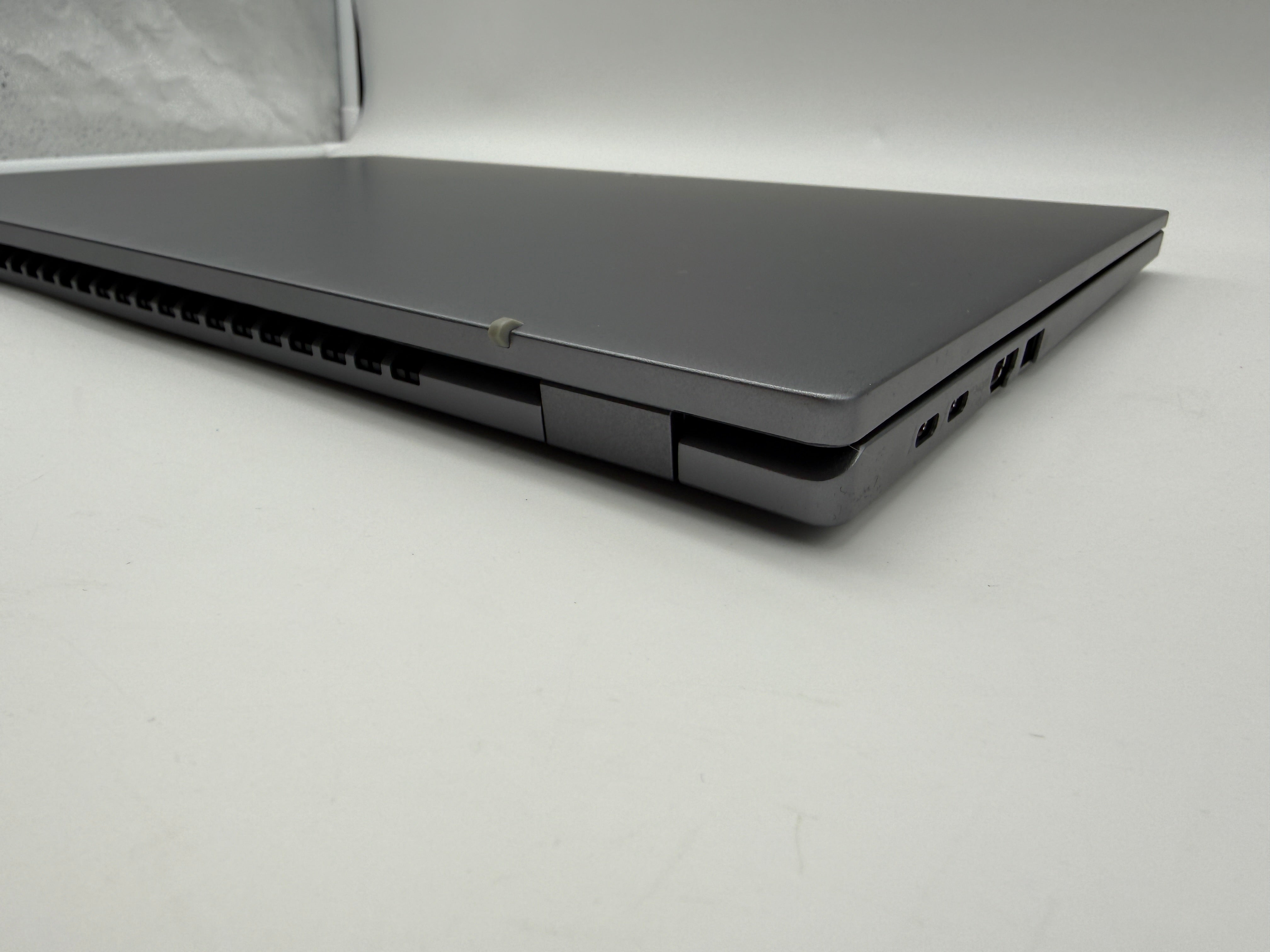 Acer Swift Go 16 OLED Notebook i5-1335U / 16GB RAM / 512 GB SSD 1,3GHz