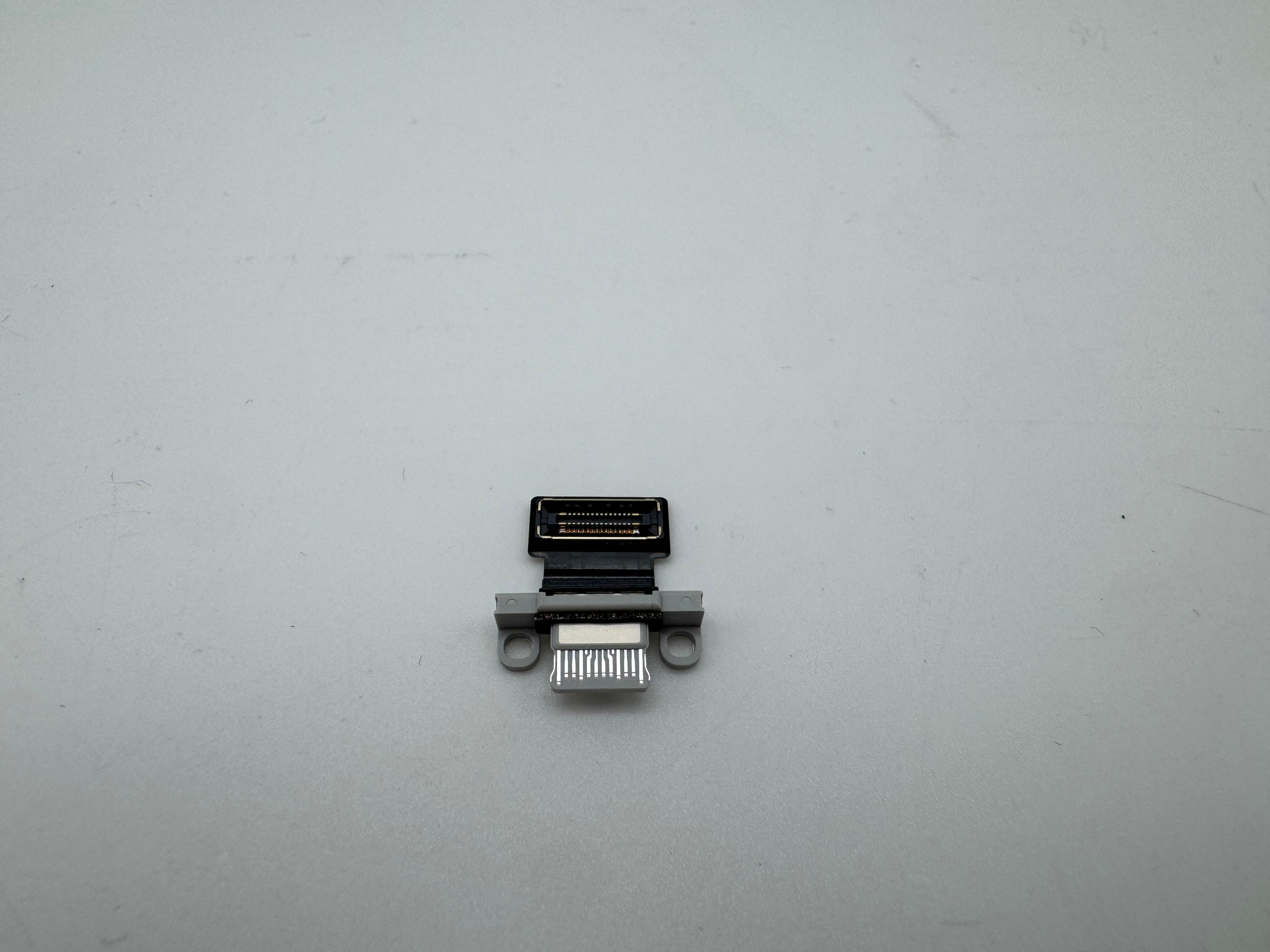 Macbook Air 13,3" A3240 USB-C Buchse Ladebuchse 821-05883-01