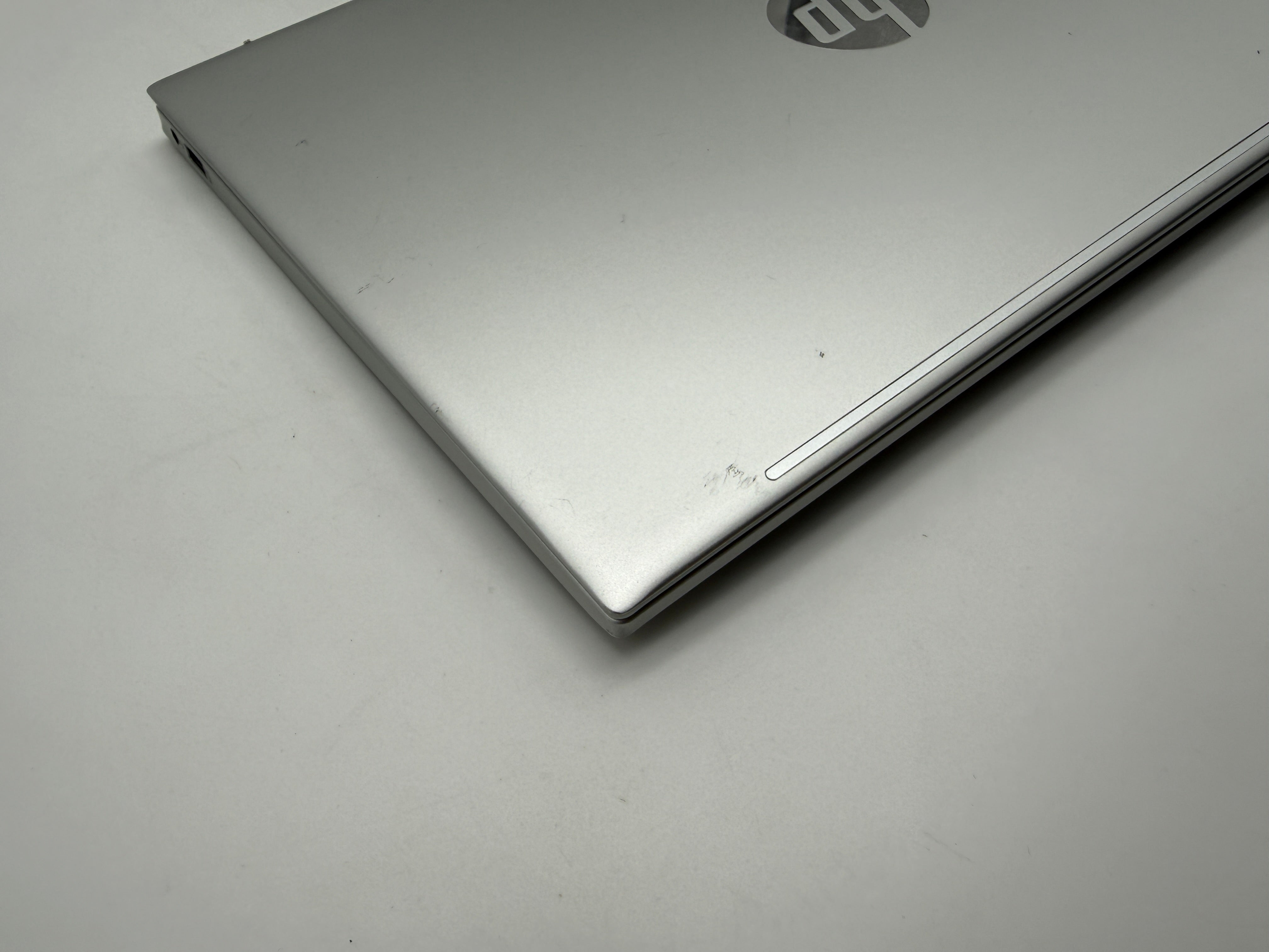 HP Pavilion 14-ec0076ng Ryzen 7 5700U 16GB 512GB 100% Akku MwSt.