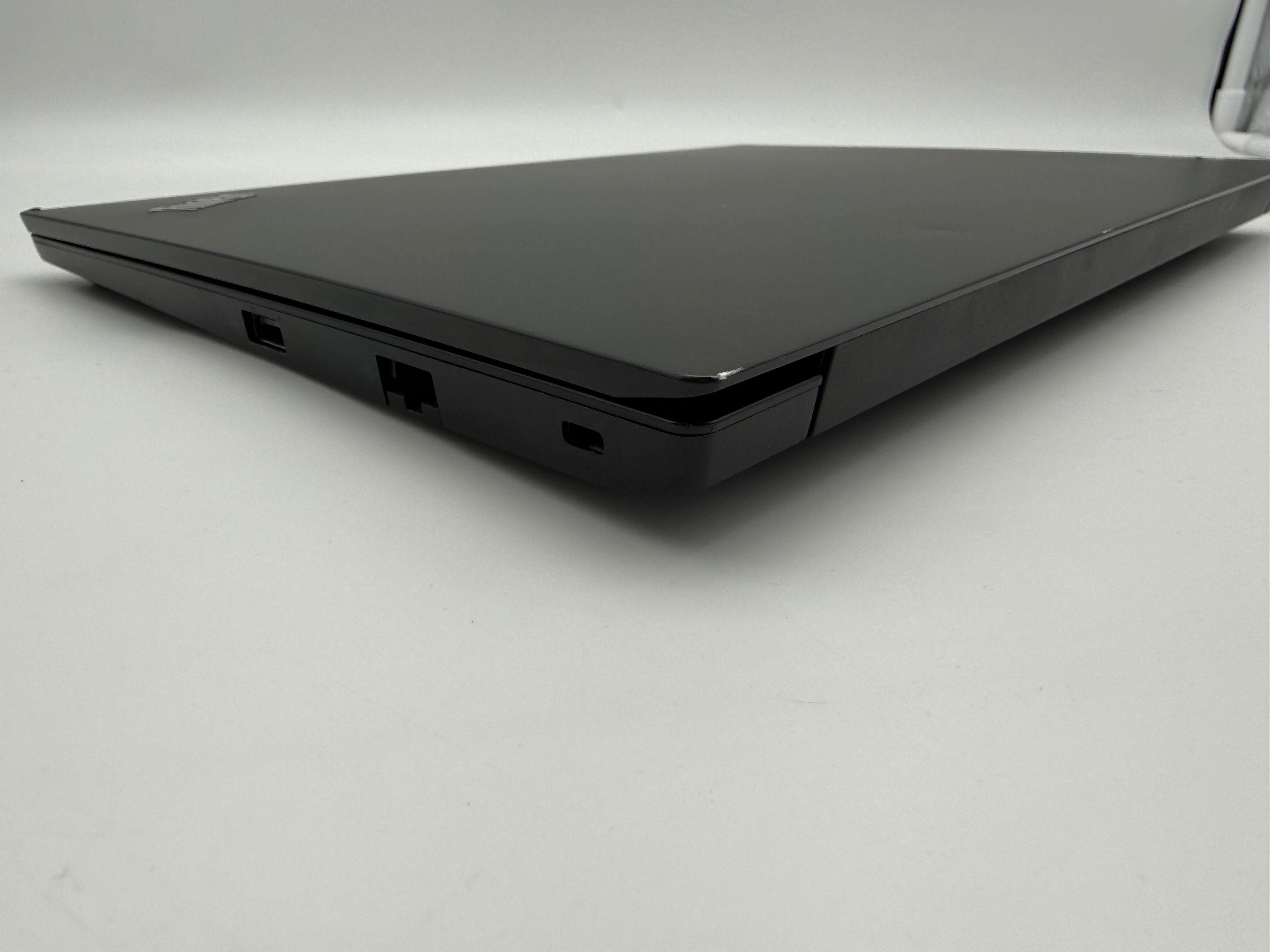 Lenovo Thinkpad E14 G4 Notebook i5-1235U 1,3 GHz 16GB 512GB SSD MwSt.