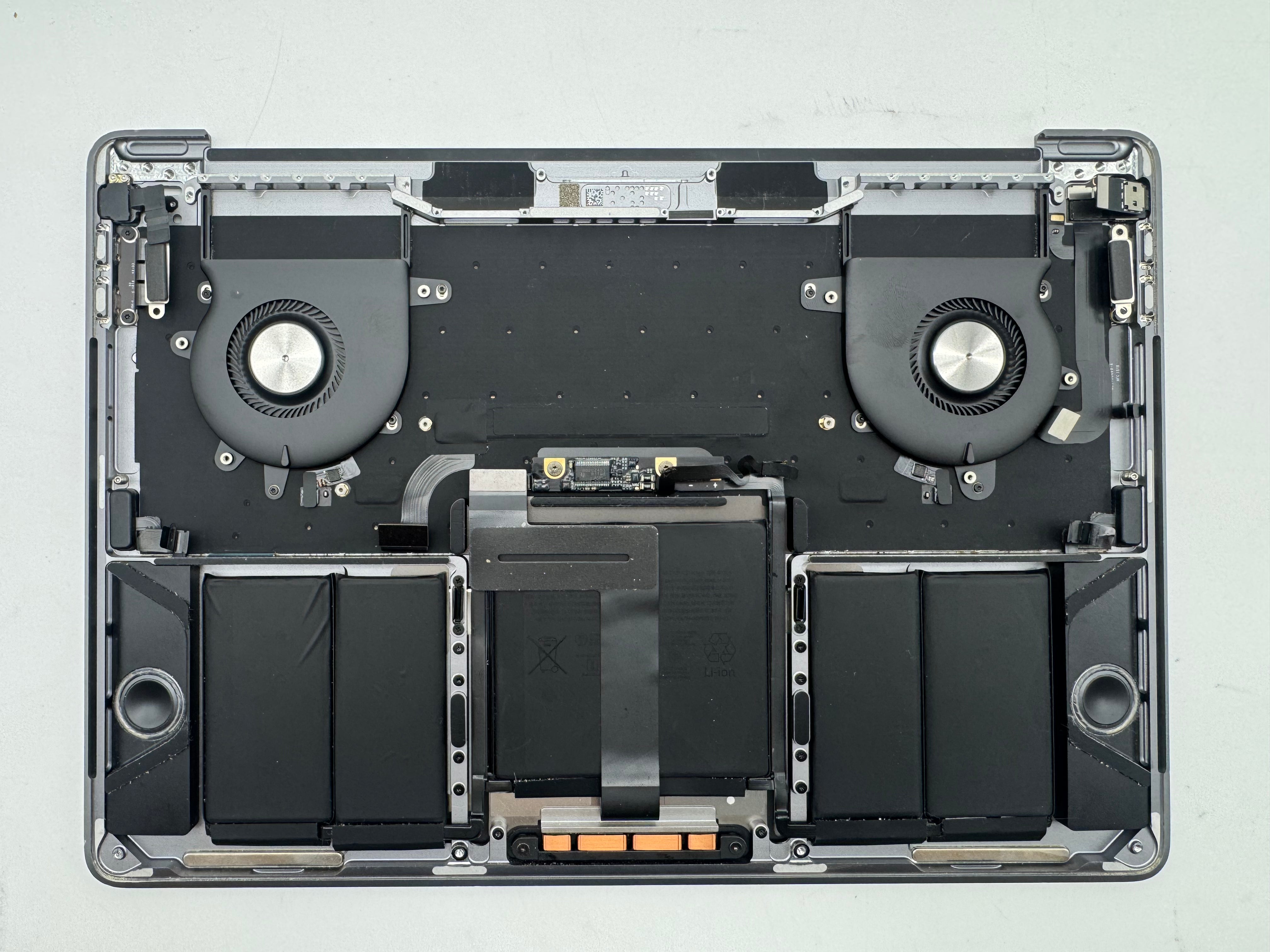 Macbook Pro 13" 2016 2017 A1706 Topcase Tastatur QWERTZ Spacegrau #T970