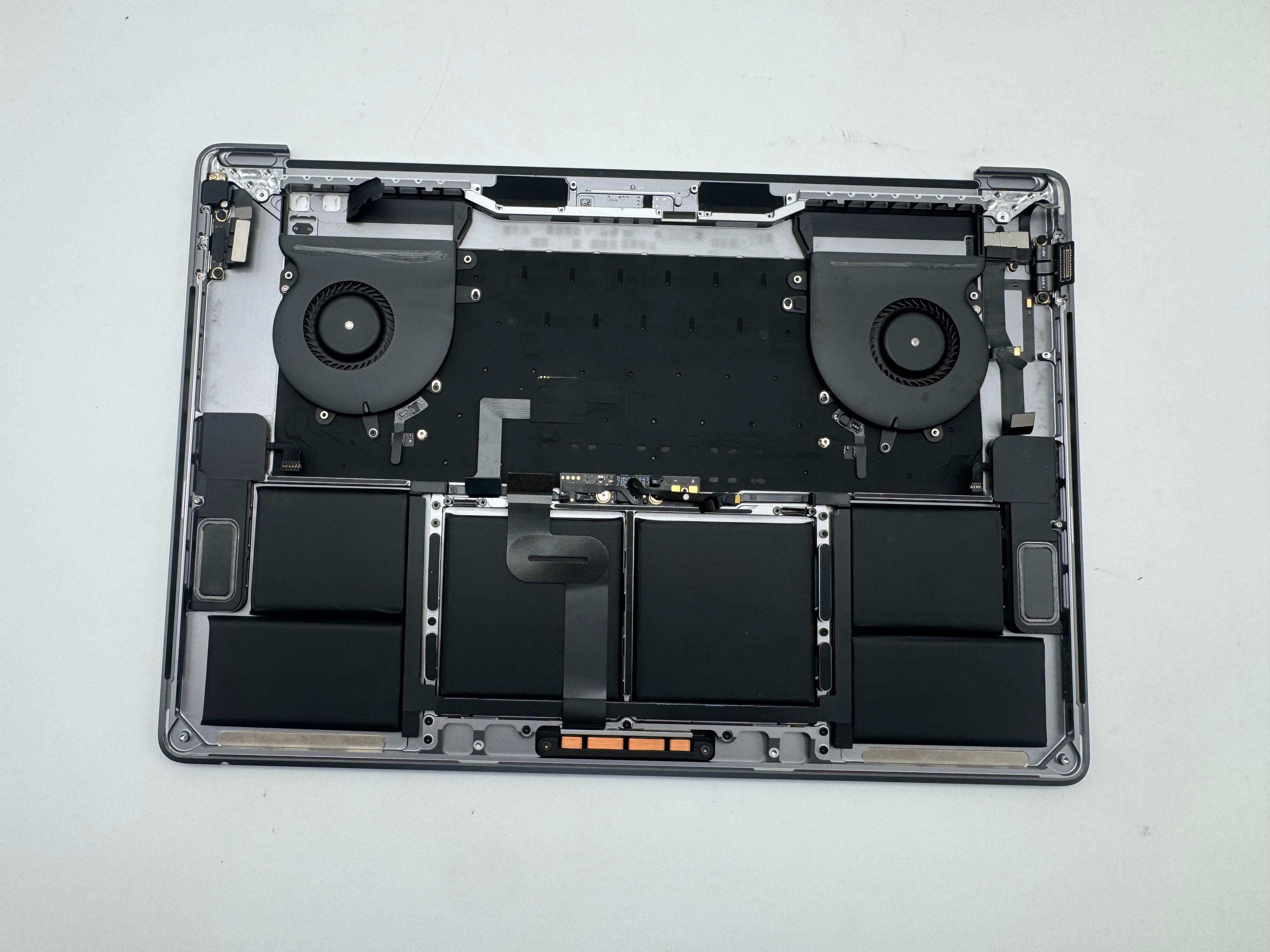 Macbook Pro 15" 2018 2019 A1990 QWERTZ Topcase Trackpad Tastatur Grau #T977