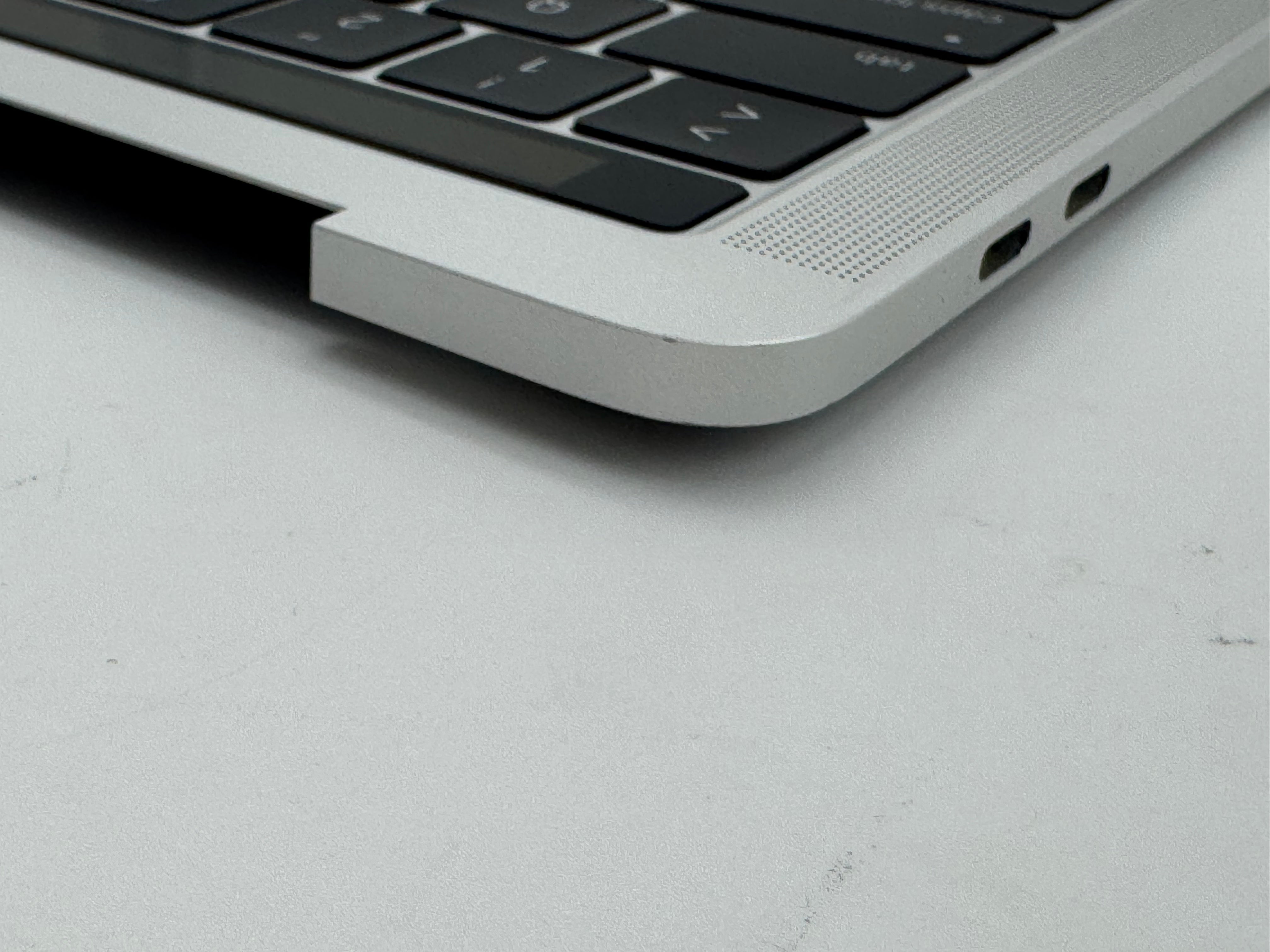 Macbook Pro 13" 2016 2017 A1706 Topcase Trackpad Akku Gehäuse Silber #T979