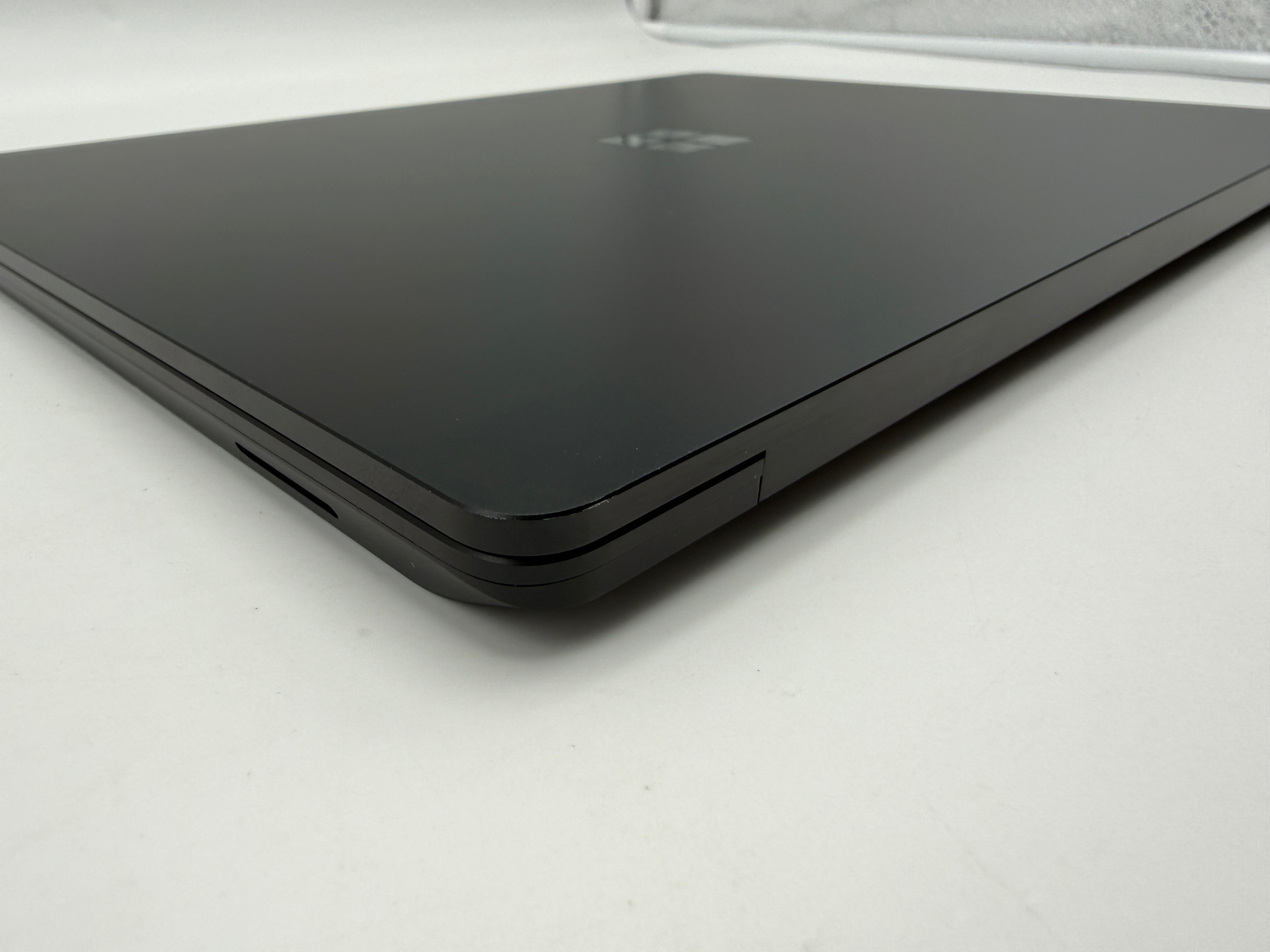 Microsoft Surface Laptop 4 13" i5-1135G7 8GB 512GB MwSt.Schwarz