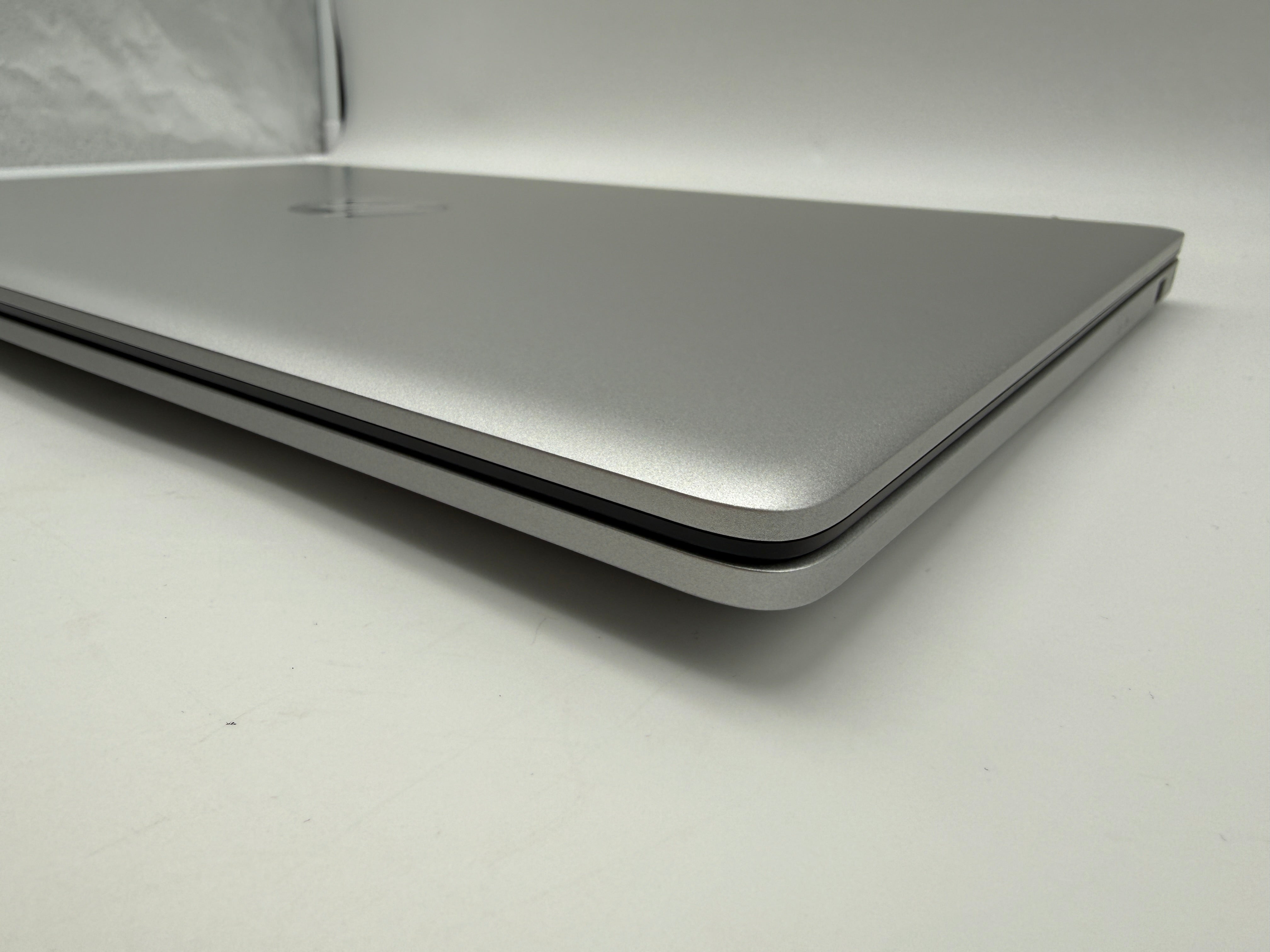 HP 17-cn3056ng Laptop i5-1335U 1,3GHz 16GB 512GB SSD 100% Akku MwSt.