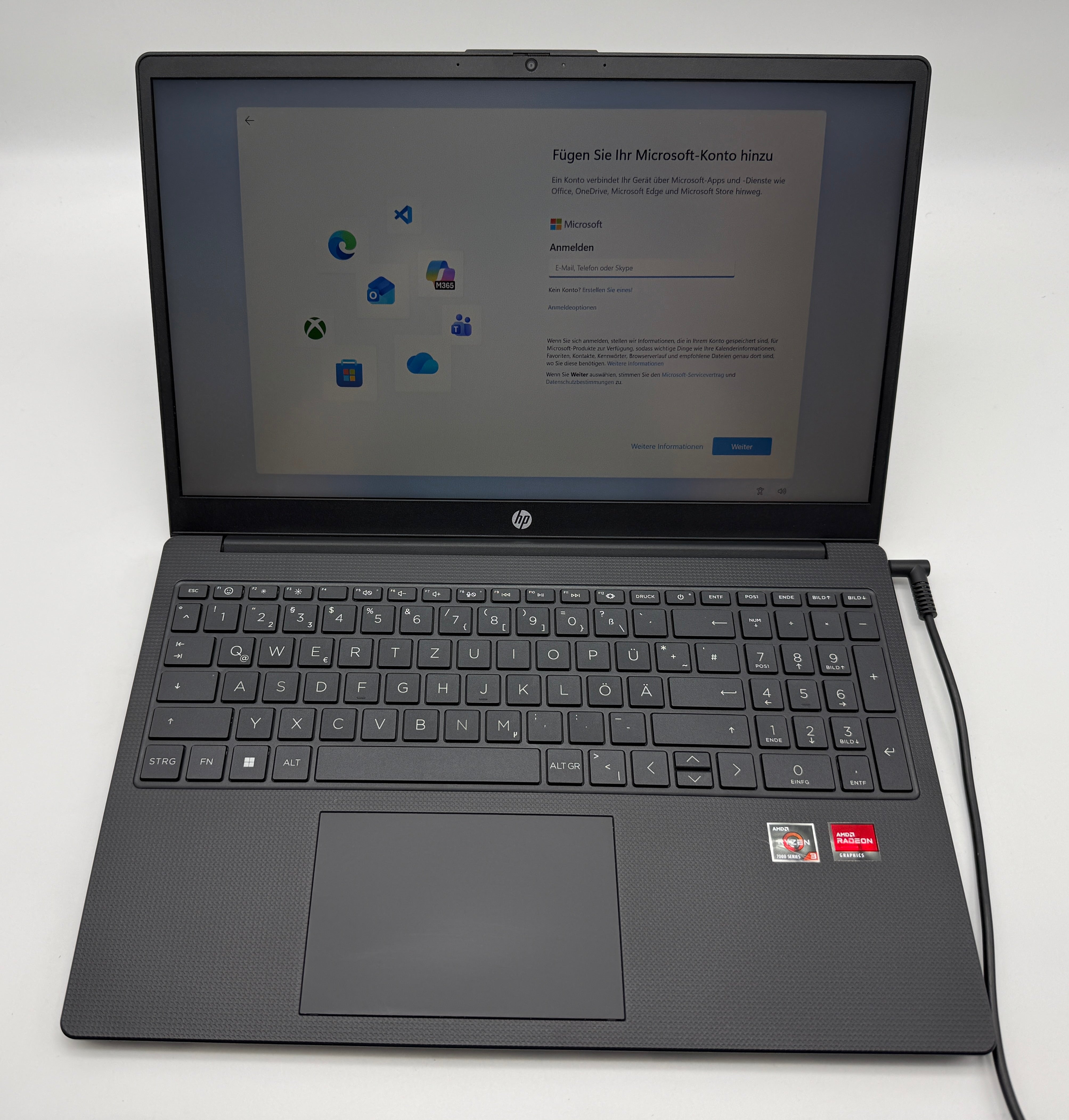 HP 15-fc0035ng Laptop AMD Ryzen 3 7320U 8GB 256GB SSD 100% Akku MwSt.