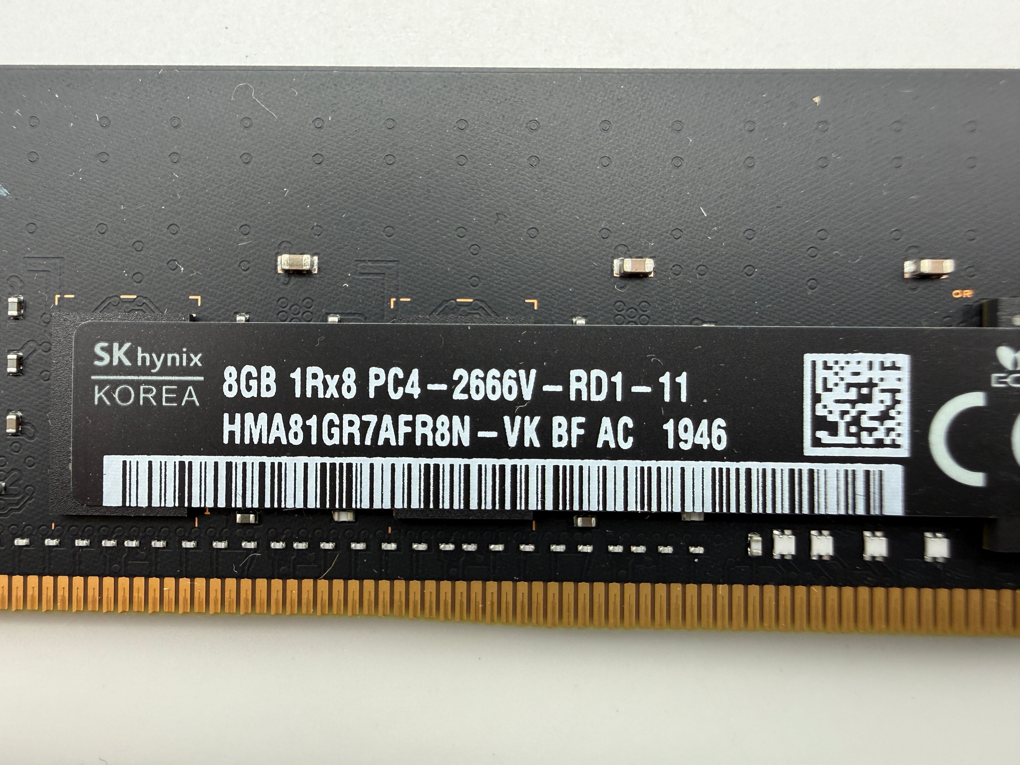 iMac Pro 27" 2017 A1862 2x8GB RAM PC4 2666V RD1 11 SK hynix