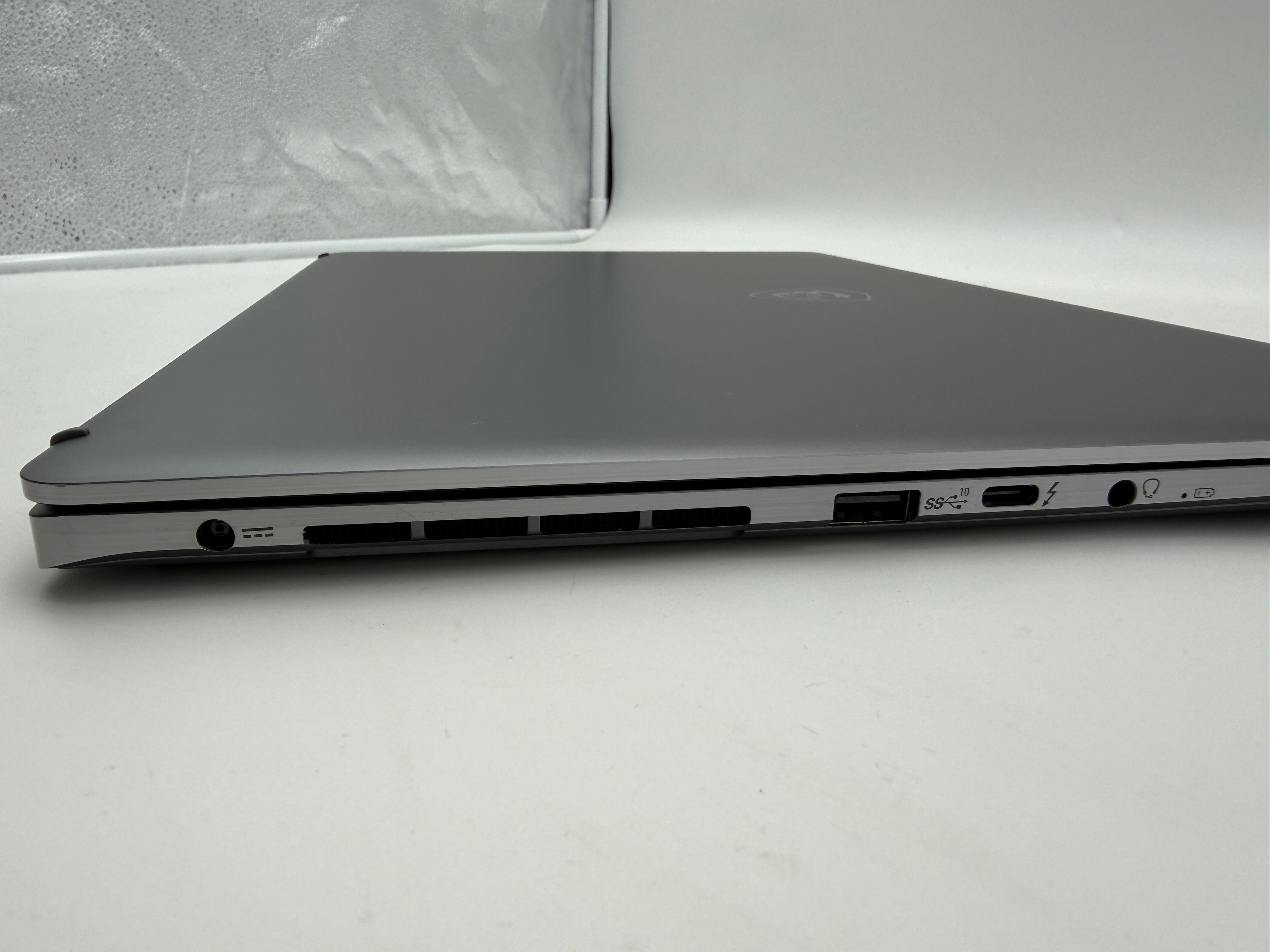 MSI Creator Z16 A11UE I7-11800H RTX 3060 32GB 1TB Gray Black QWERTY US