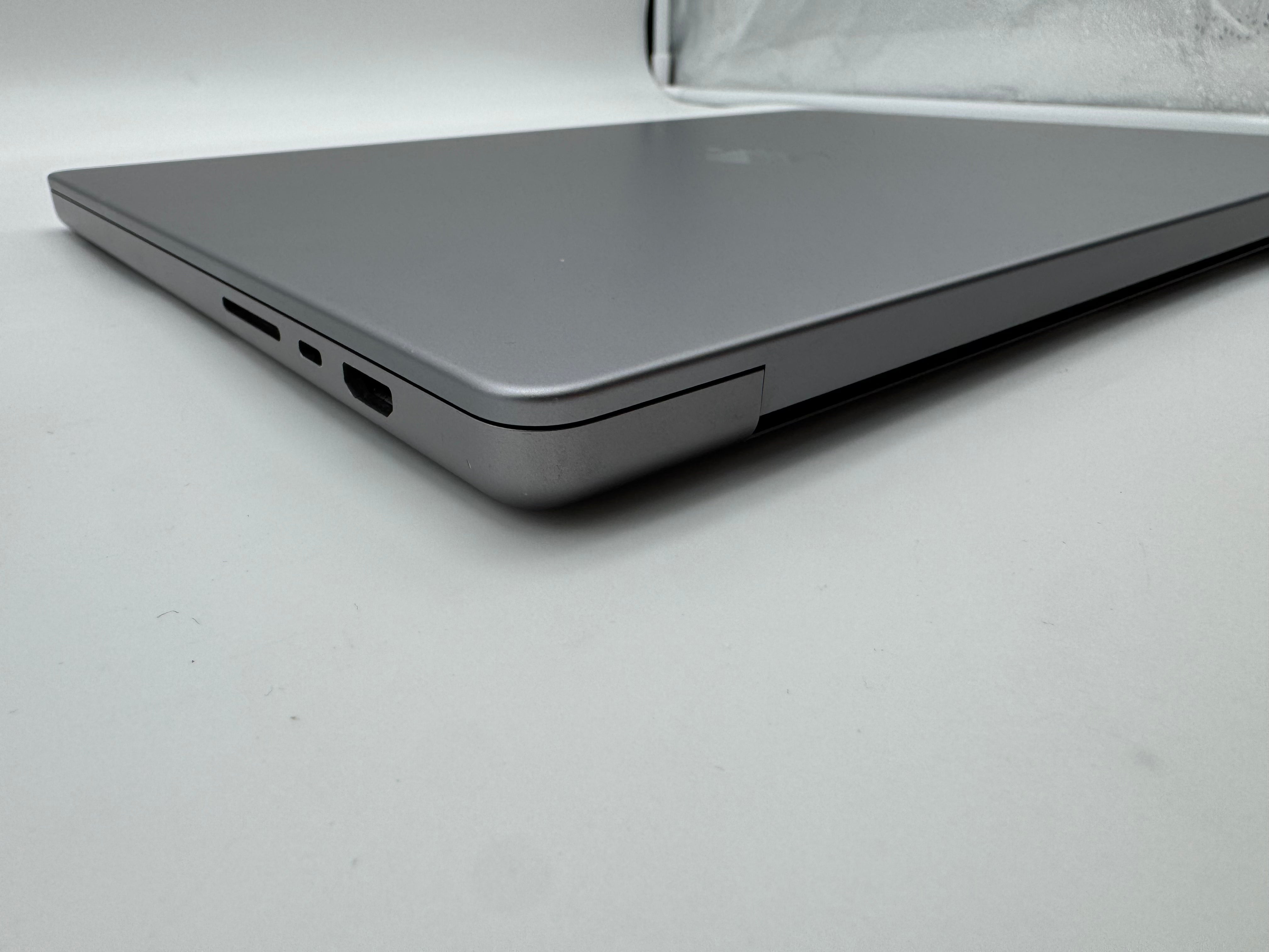 Macbook Pro 16" A2485 M1 Max 32GB 1TB 2021 32-C GPU Spacegrau MwSt. #PS339