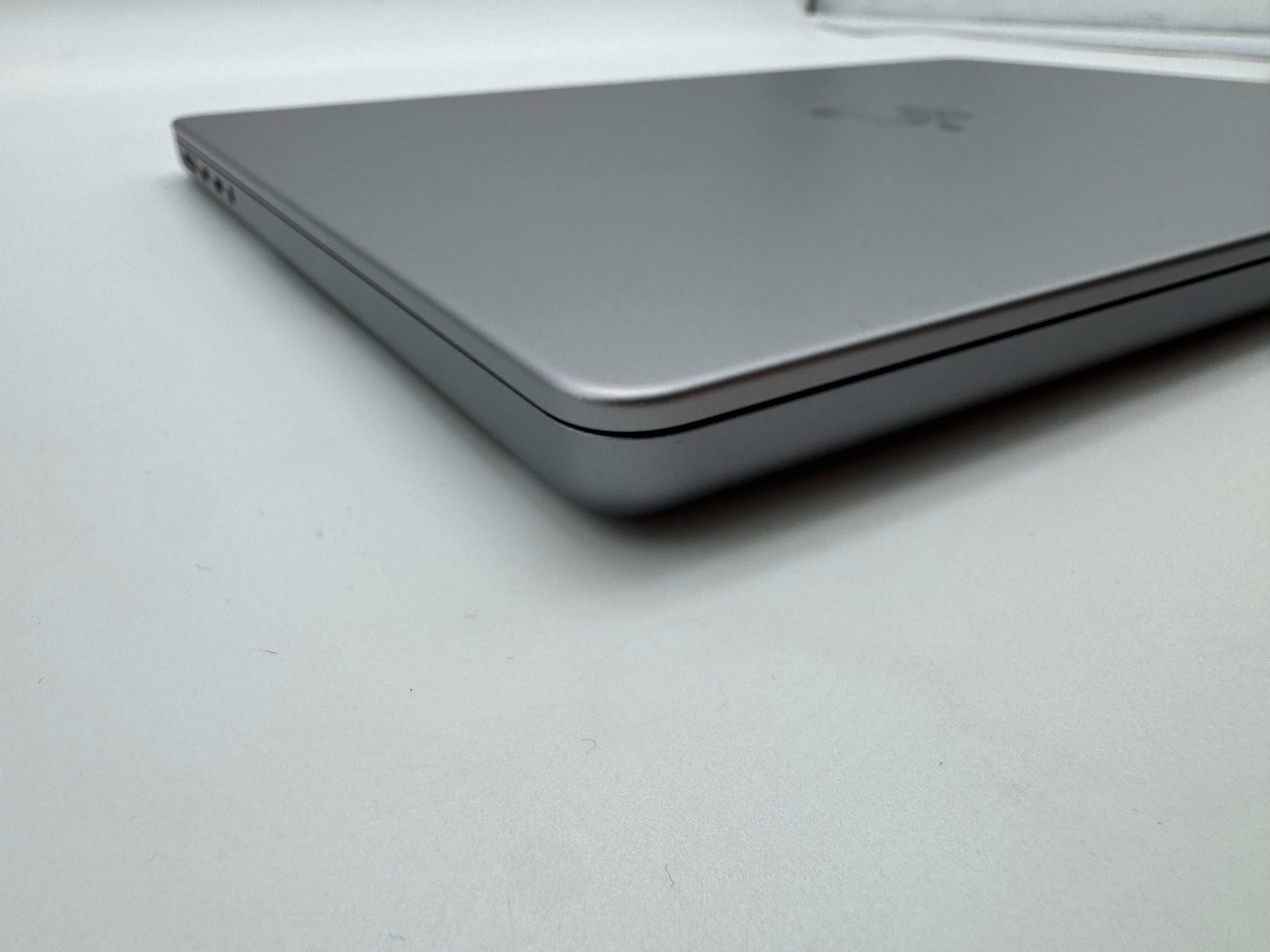 Macbook Pro 14" A2442 2021 M1 8-C 16GB 512GB 14-C Spacegrau MwSt. #PS340