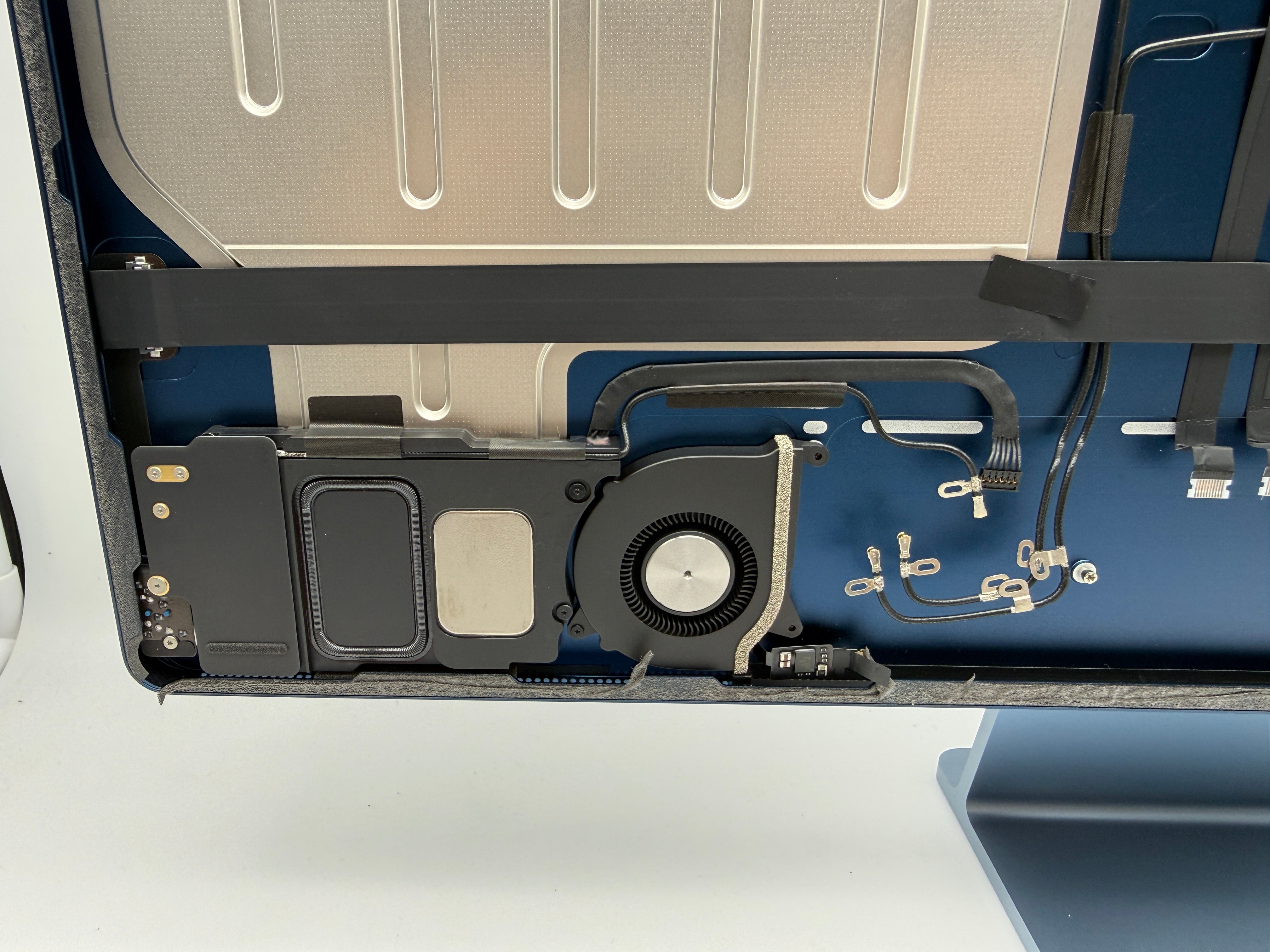 Apple iMac 24" 2021 A2439 Gehäuse Standfuß Lautsprecher Lüfter Blau #PSG15