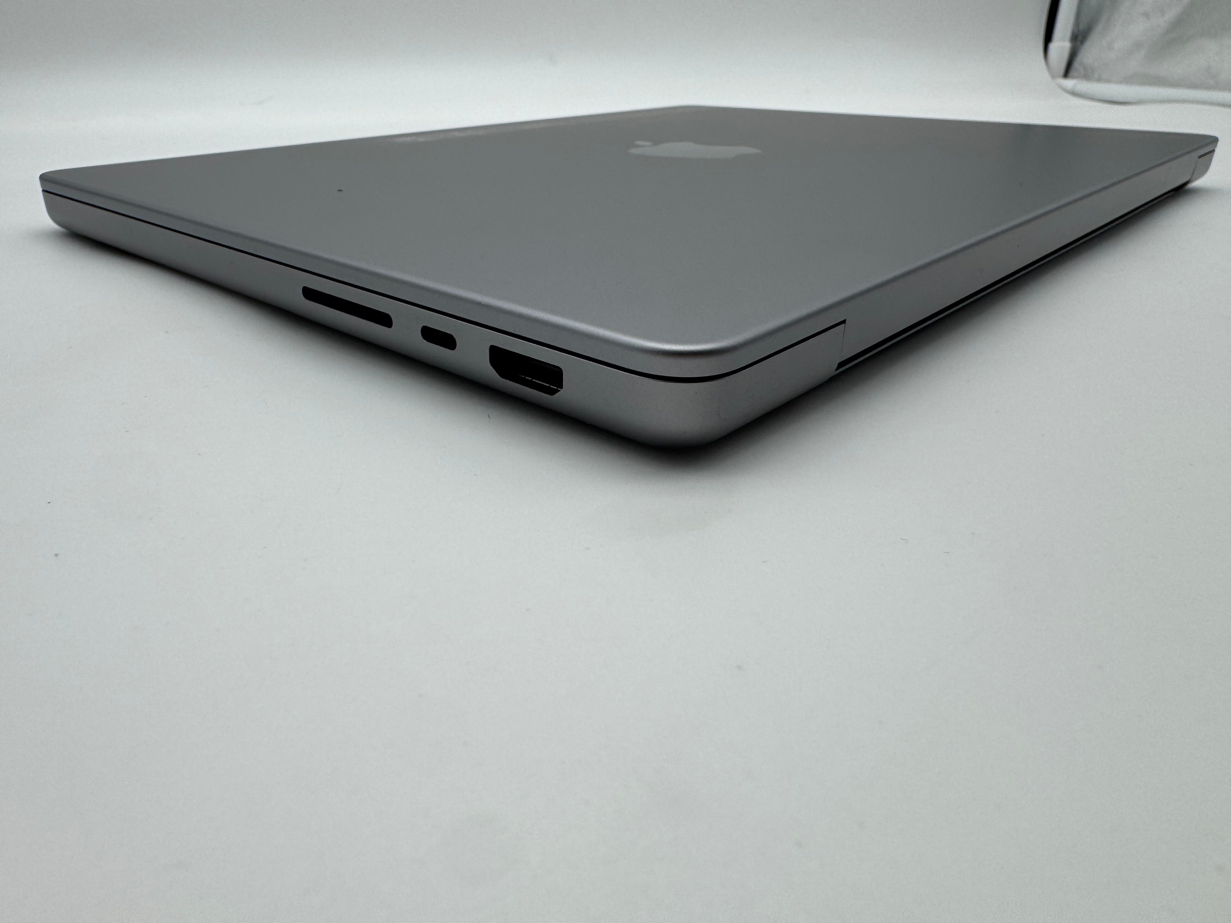 Macbook Pro 14" A2442 2021 M1 Pro 32GB 1TB 16C Spacegrau MwSt. #PS343