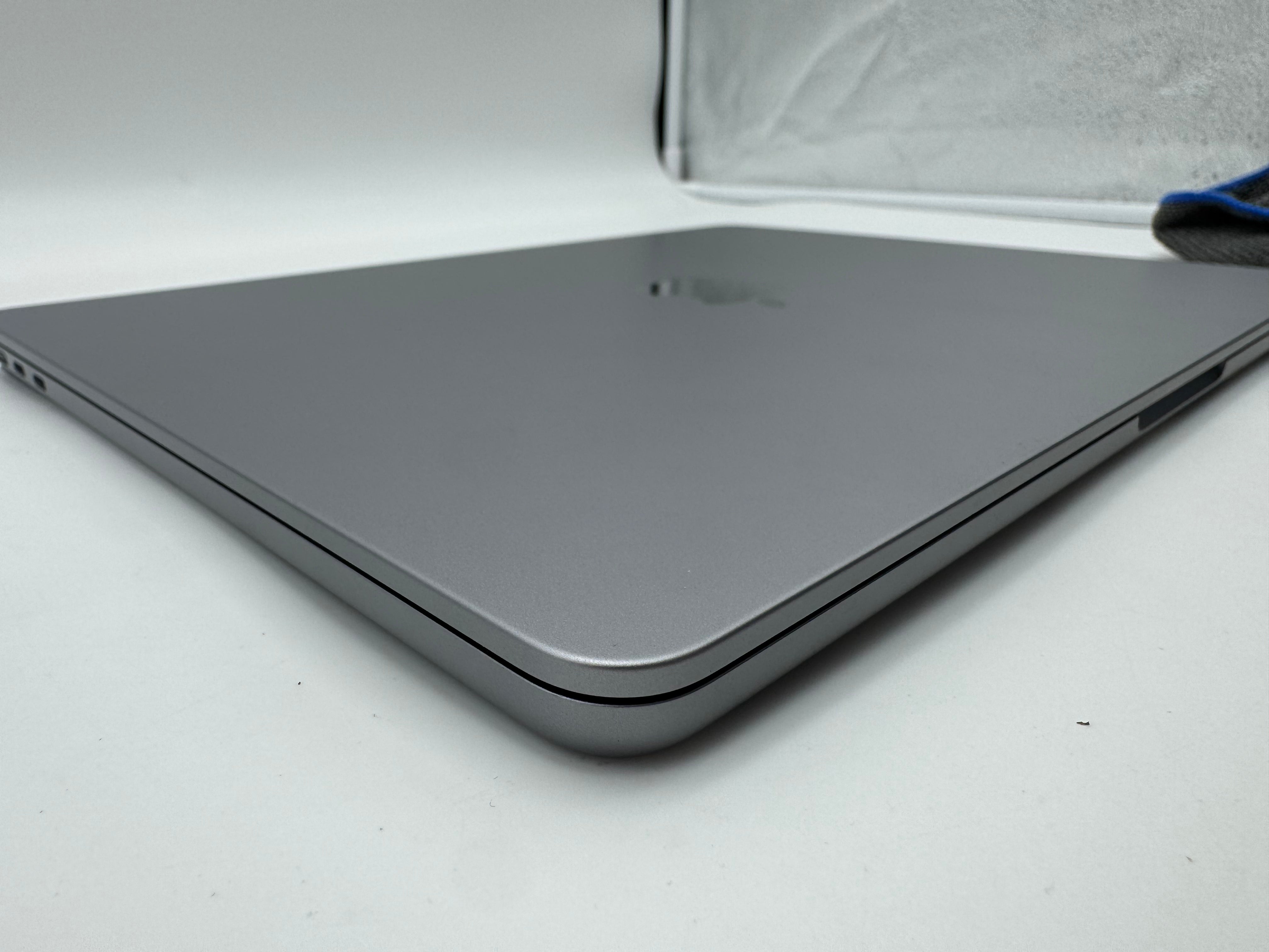 Apple MacBook Air 13,6“ M2 8C CPU 8C GPU 256 GB SSD 8 GB 2022 Spacegrau PS351