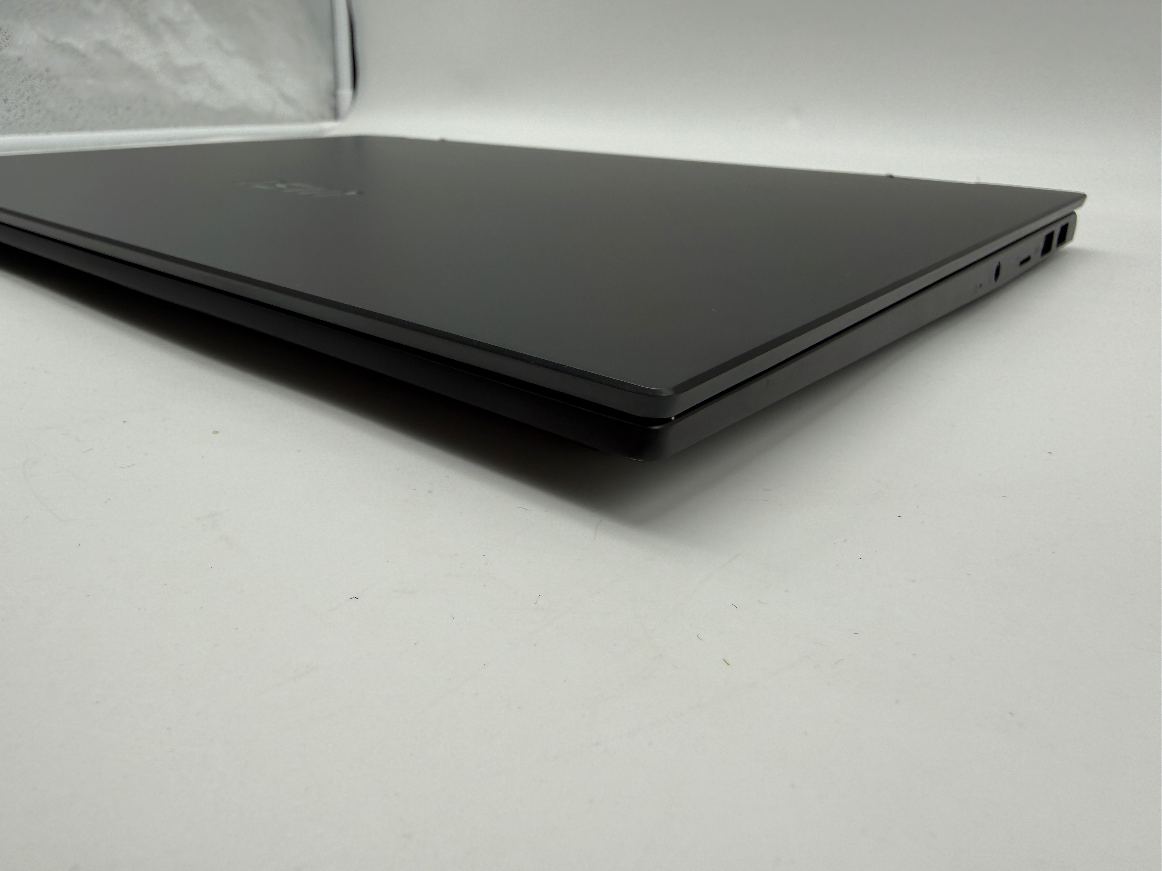 MSI Summit E16 Flip A12MT I7-1280P 16GB 1TB Schwarz QWERTY US MwSt.