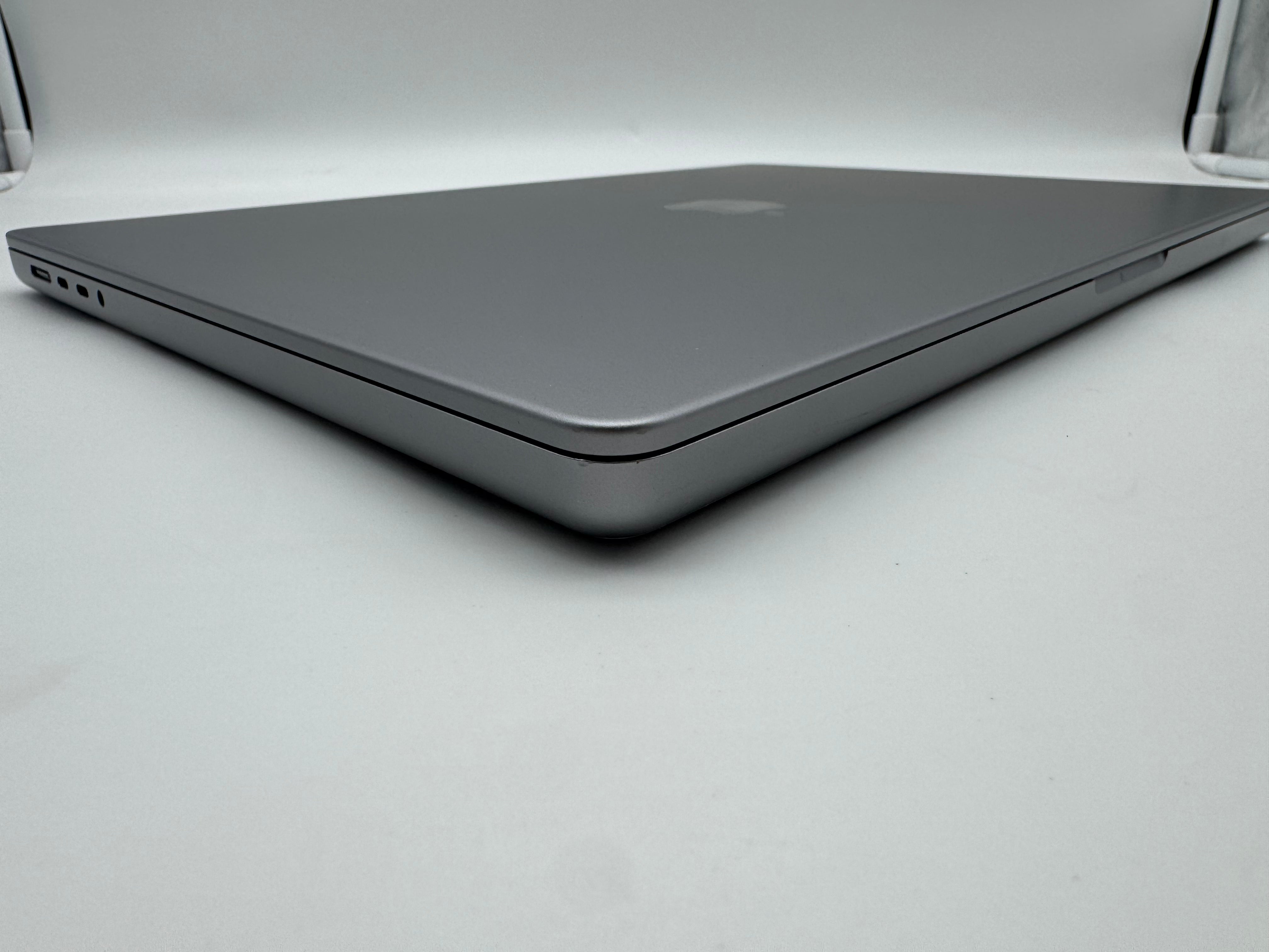 Macbook Pro 16" A2485 M1 Max 32GB 1TB 2021 32-C GPU Spacegrau MwSt. #PS368