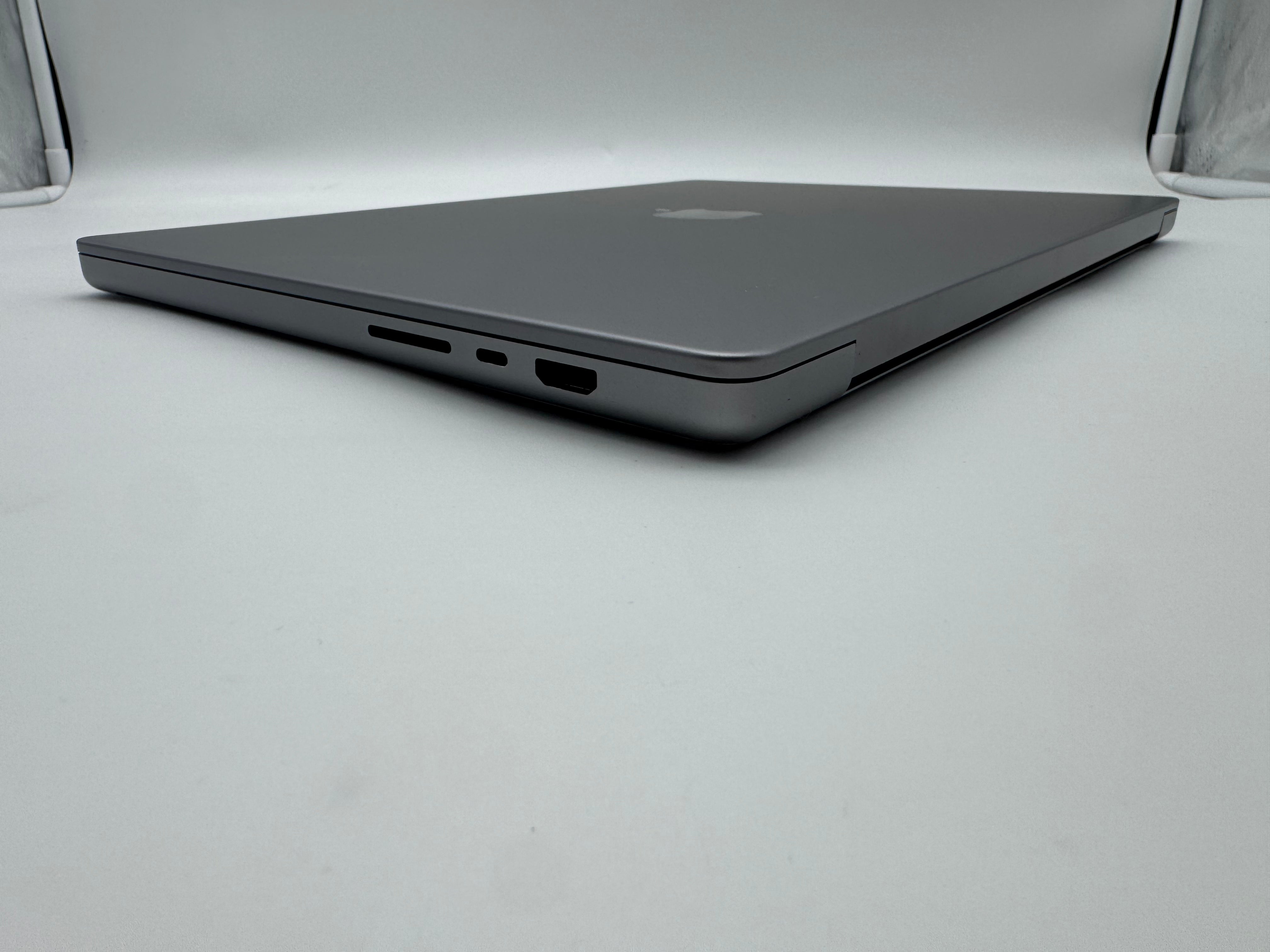 Macbook Pro 16" A2485 M1 Max 32GB 1TB 2021 32-C GPU Spacegrau MwSt. #PS368