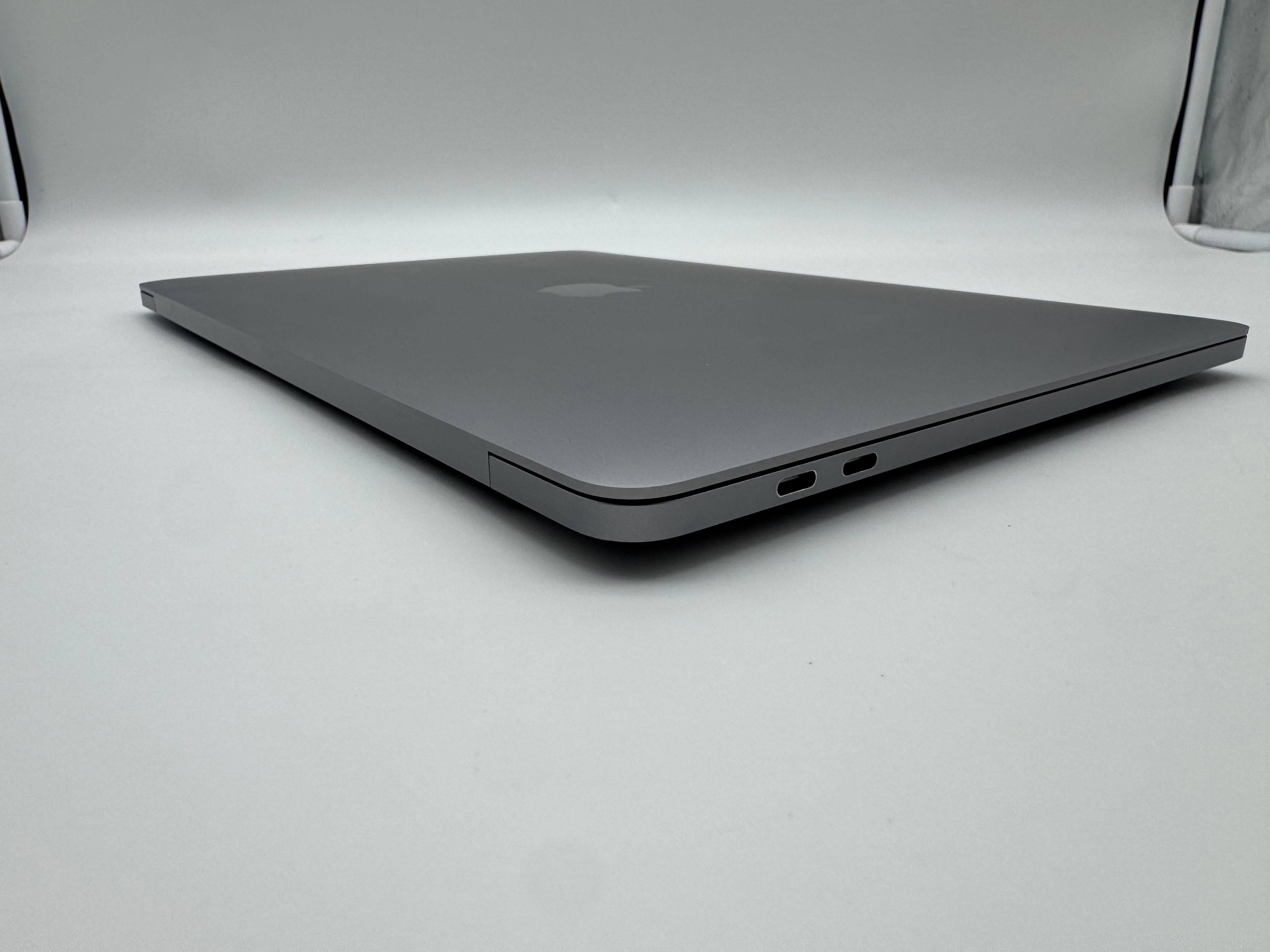 Macbook Pro 13" A2338 M1 16GB 1TB 2020 Spacegrau Grau MwSt. #PS369