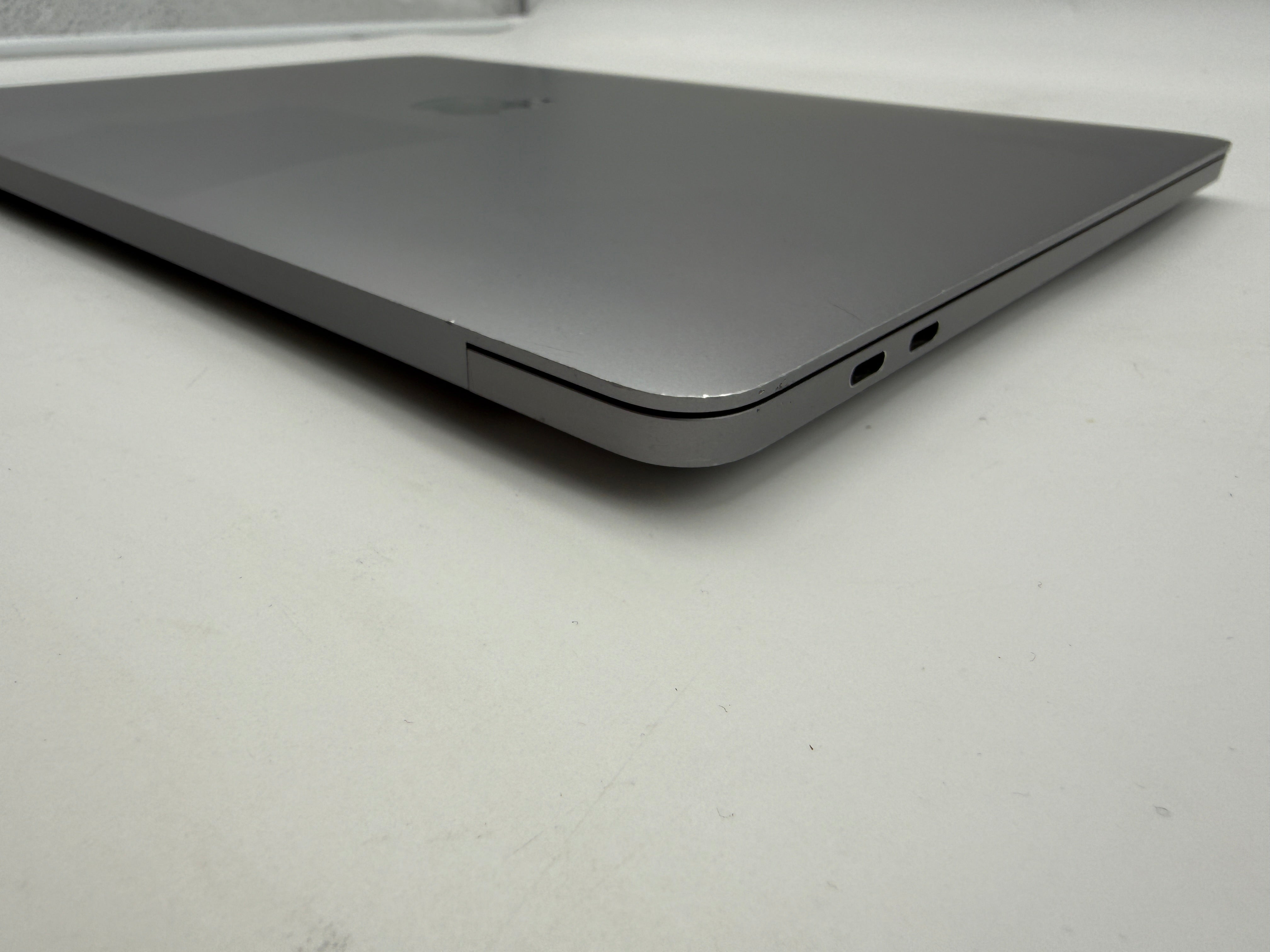 Macbook Pro 13" A2338 M1 16GB 1TB 2020 Spacegrau Grau MwSt. #PS413