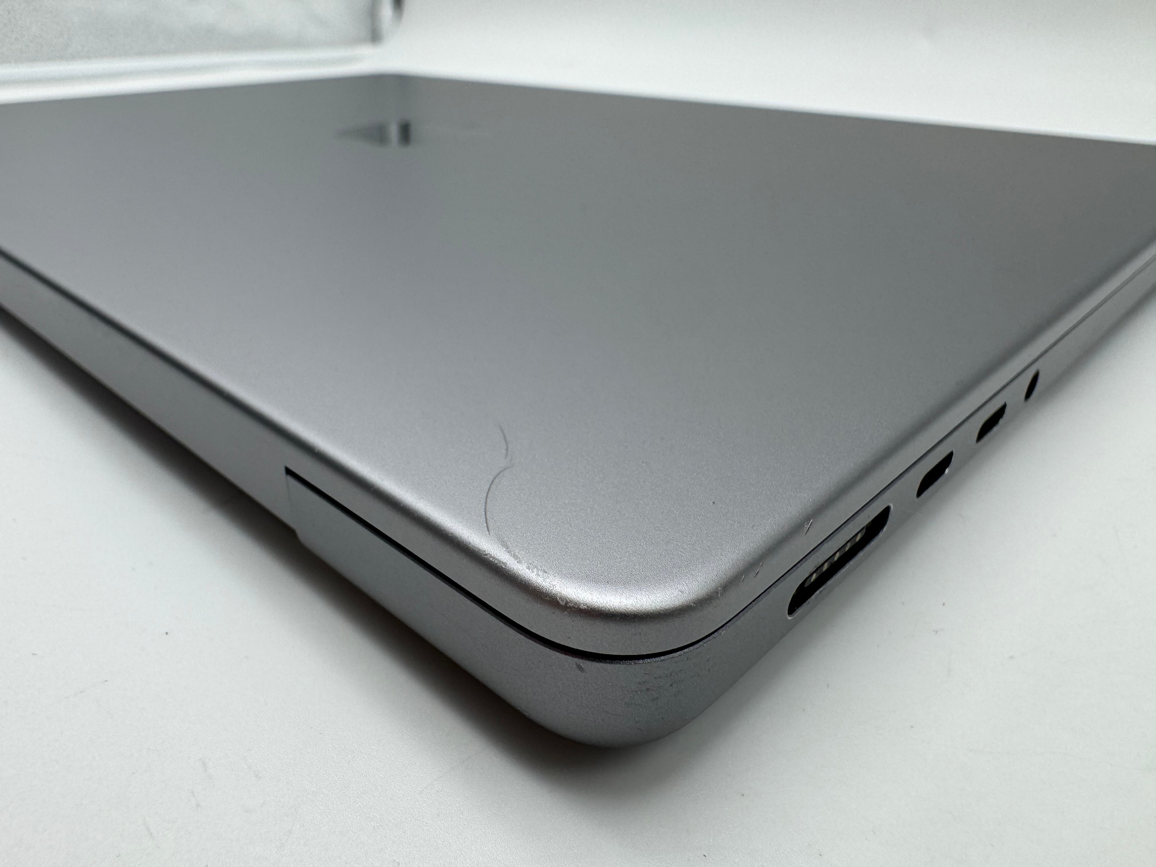 Macbook Pro 14" A2442 2021 M1 8-C 16GB 512GB 14-C Spacegrau MwSt. #PS374
