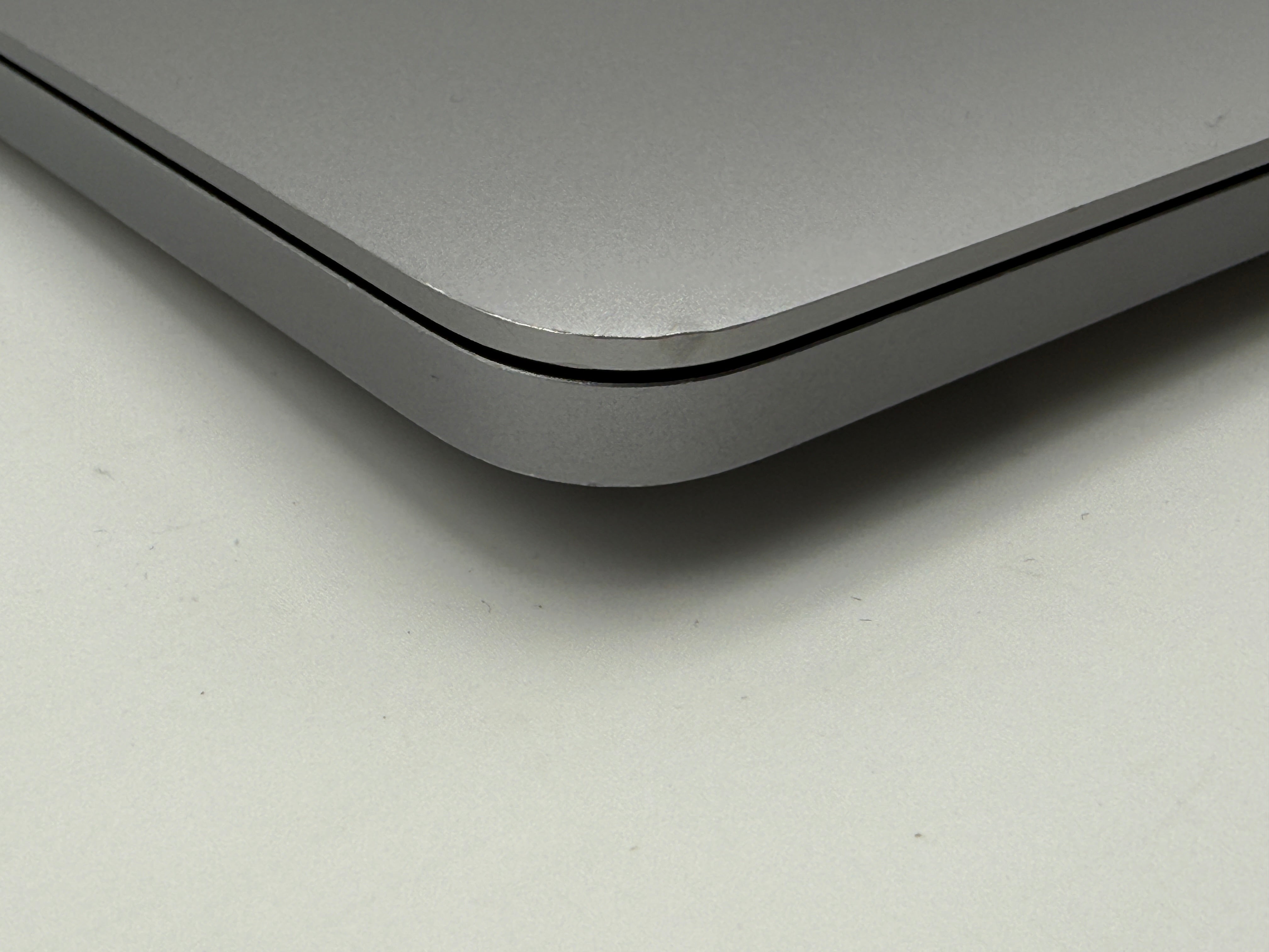 Macbook Pro 13" A2338 M1 16GB 1TB 2020 Spacegrau Grau MwSt. #PS414