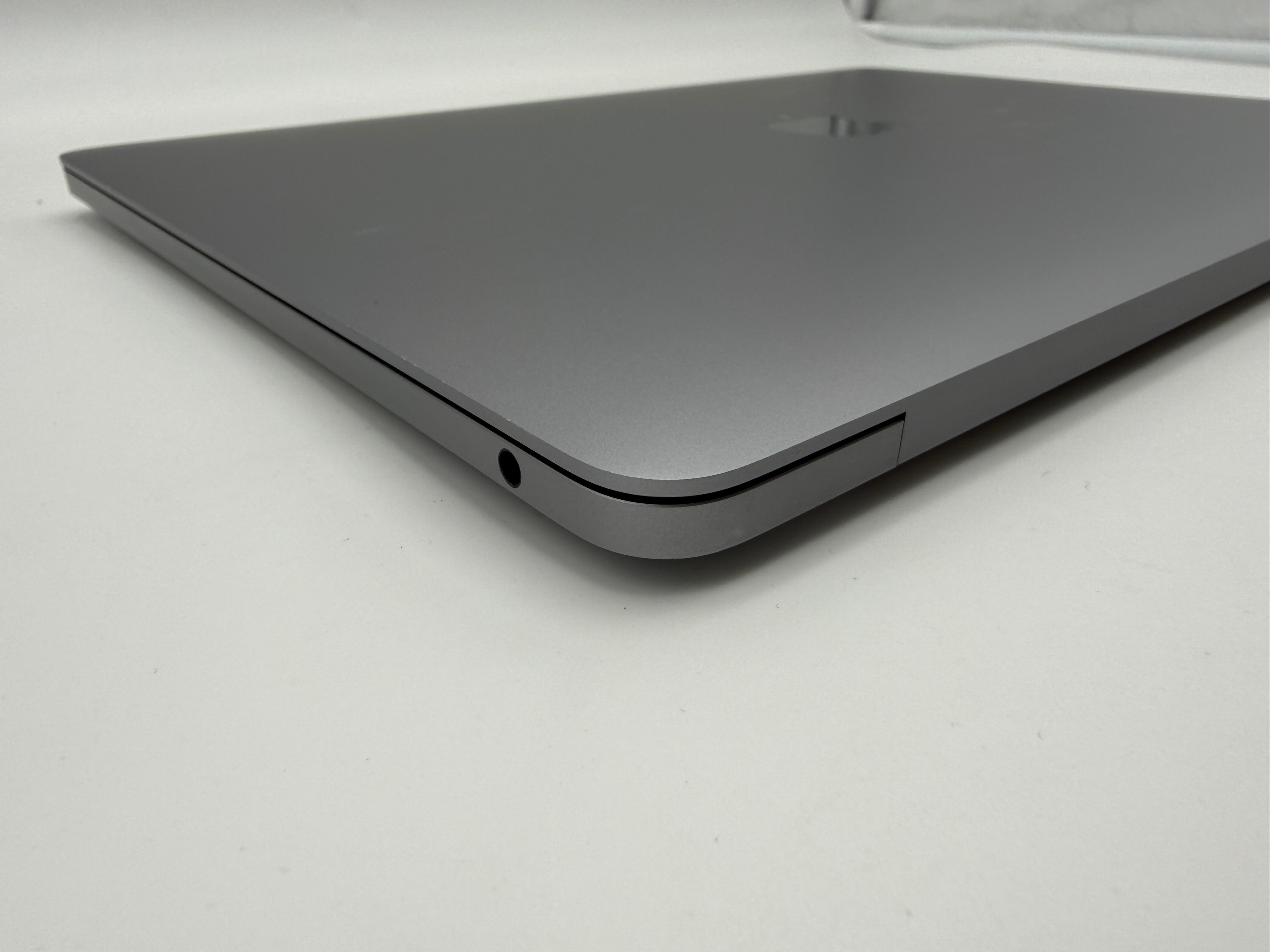 Macbook Pro 13" A2338 M1 16GB 1TB 2020 Spacegrau Grau MwSt. #PS415